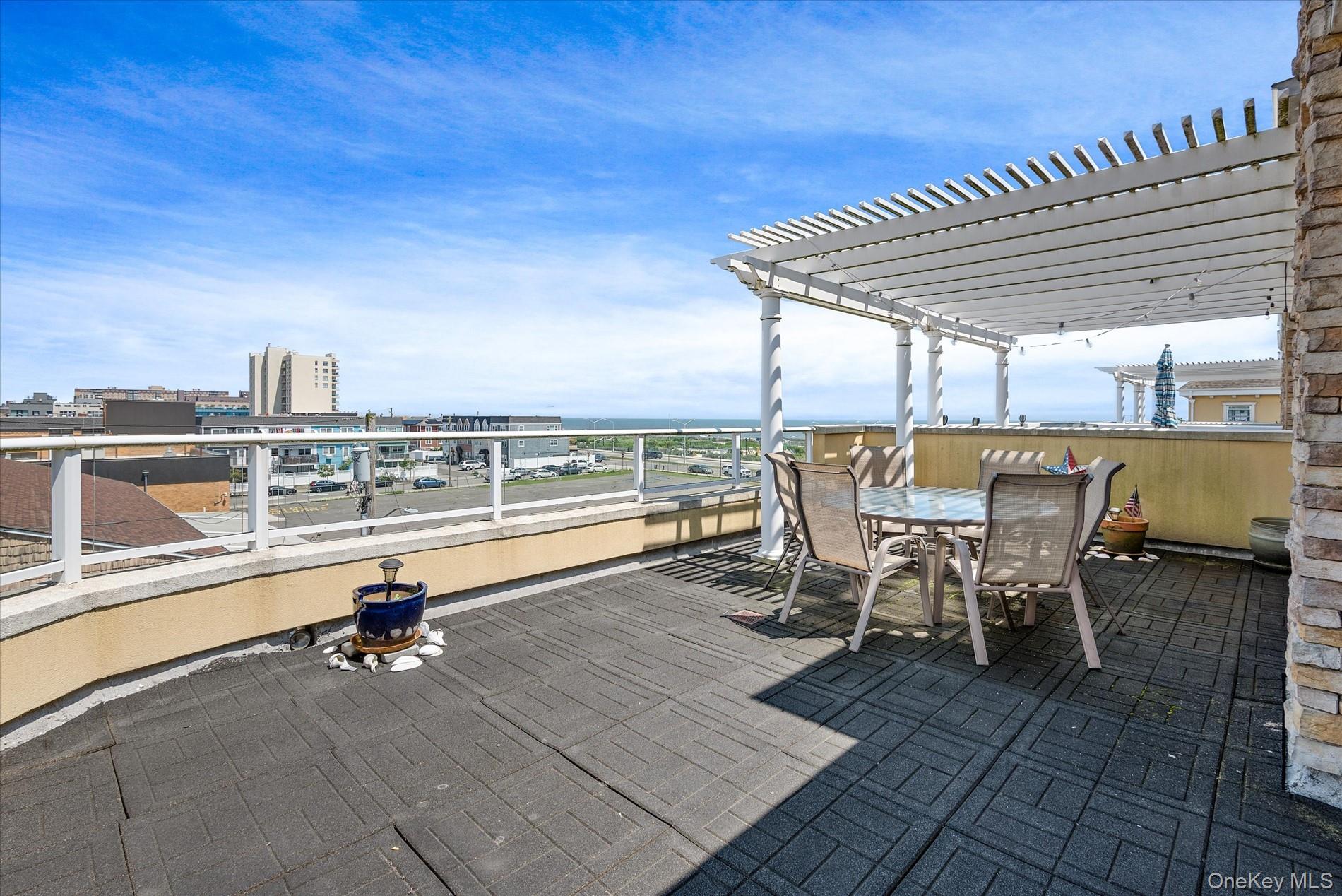 #13 photo, 171 Beach 100th Street, クイーンズ区 Rockaway Park , NY 11694