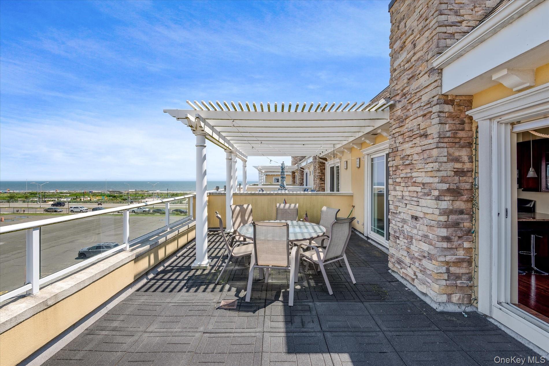 #14 photo, 171 Beach 100th Street, クイーンズ区 Rockaway Park , NY 11694