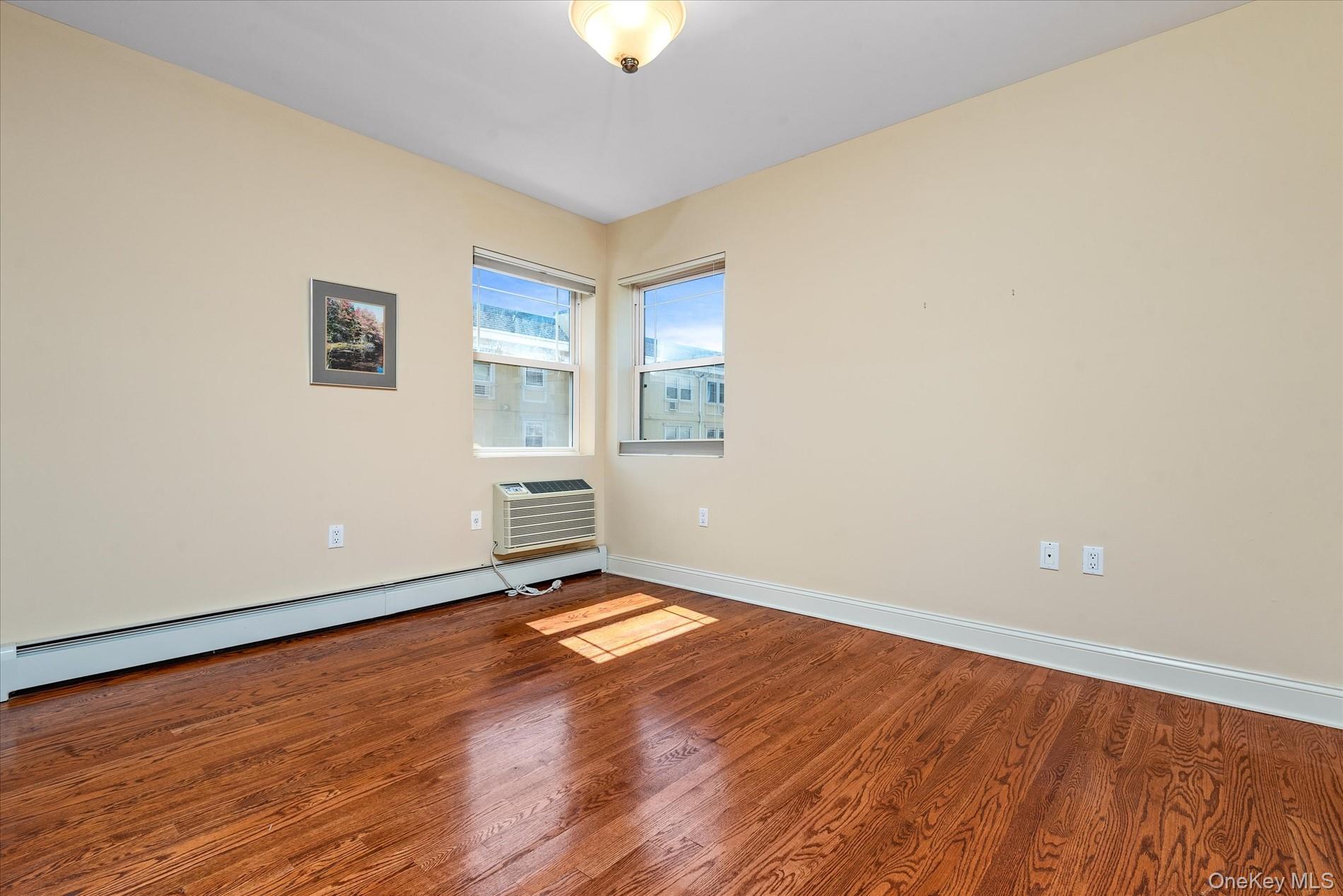 #20 photo, 171 Beach 100th Street, クイーンズ区 Rockaway Park , NY 11694