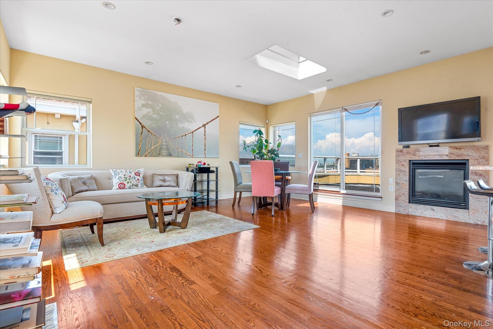 #4 photo, 171 Beach 100th Street, クイーンズ区 Rockaway Park , NY 11694