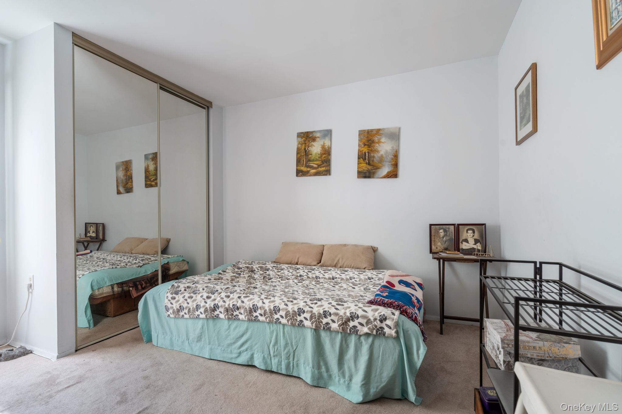 #15 photo, 304 Kingston Court, サフォーク郡 Ridge , NY 11961