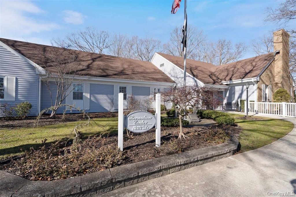 #18 photo, 304 Kingston Court, サフォーク郡 Ridge , NY 11961