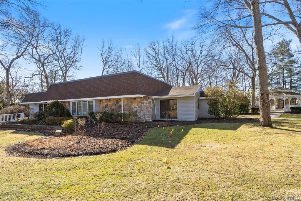 #19 photo, 304 Kingston Court, サフォーク郡 Ridge , NY 11961