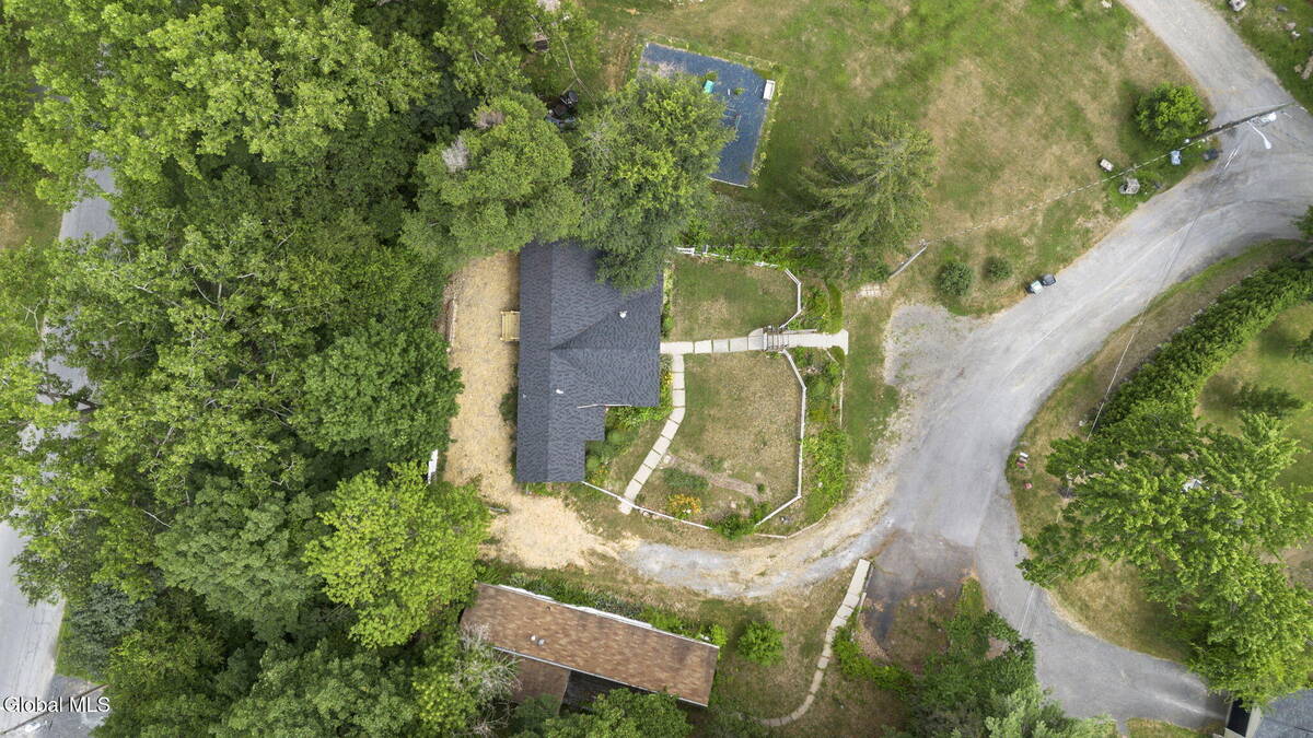 #42 photo, 31 Hidley Avenue, North Greenbush , NY 12198