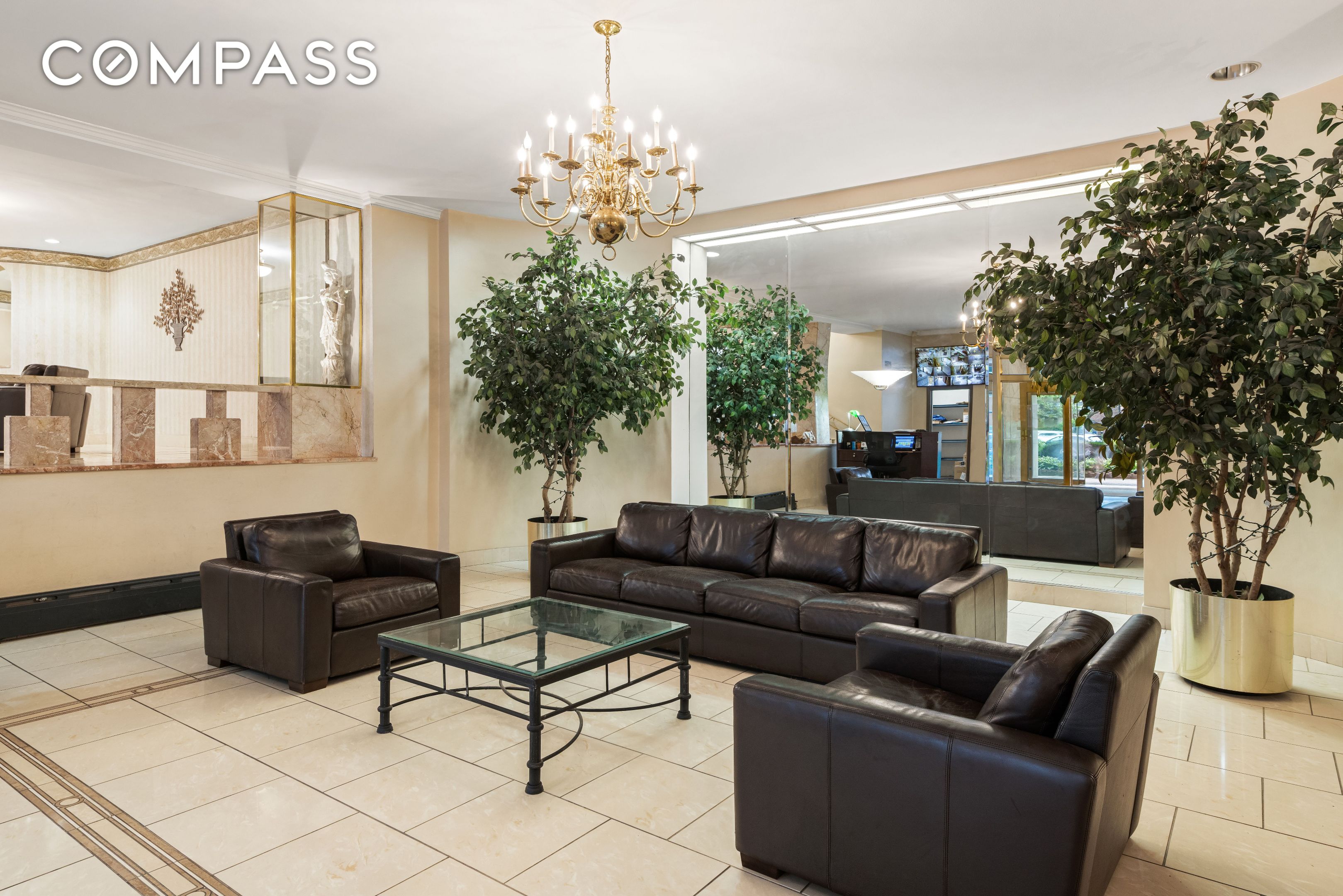 #11 photo, 68-61 Yellowstone Boulevard, クイーンズ区 Forest Hills , NY 11375