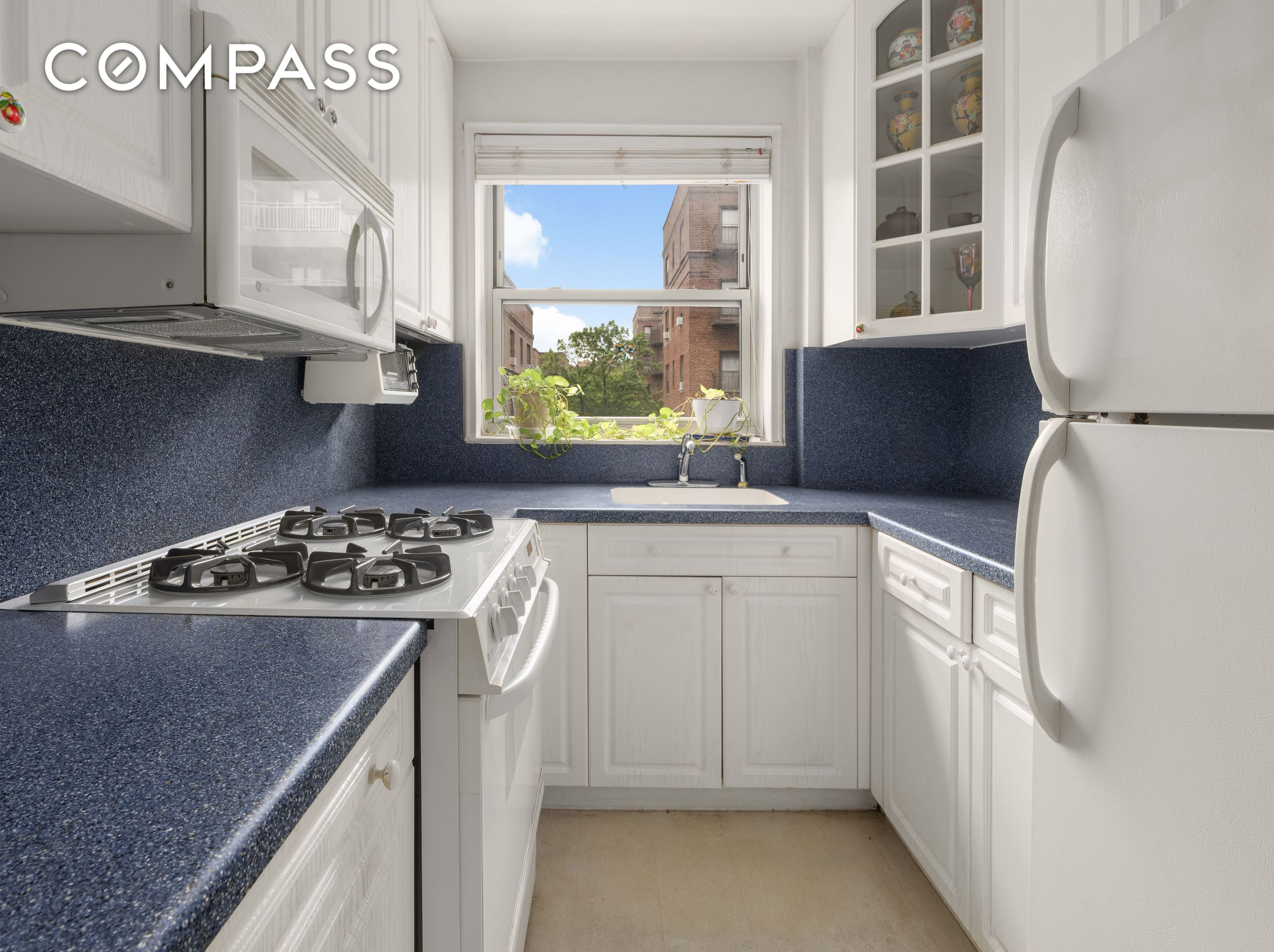 #6 photo, 68-61 Yellowstone Boulevard, クイーンズ区 Forest Hills , NY 11375