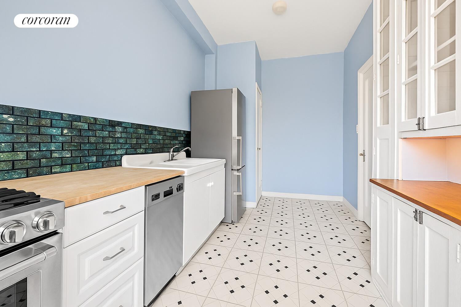 #5 photo, 302 CONVENT Avenue, マンハッタン Hamilton Heights , NY 10031