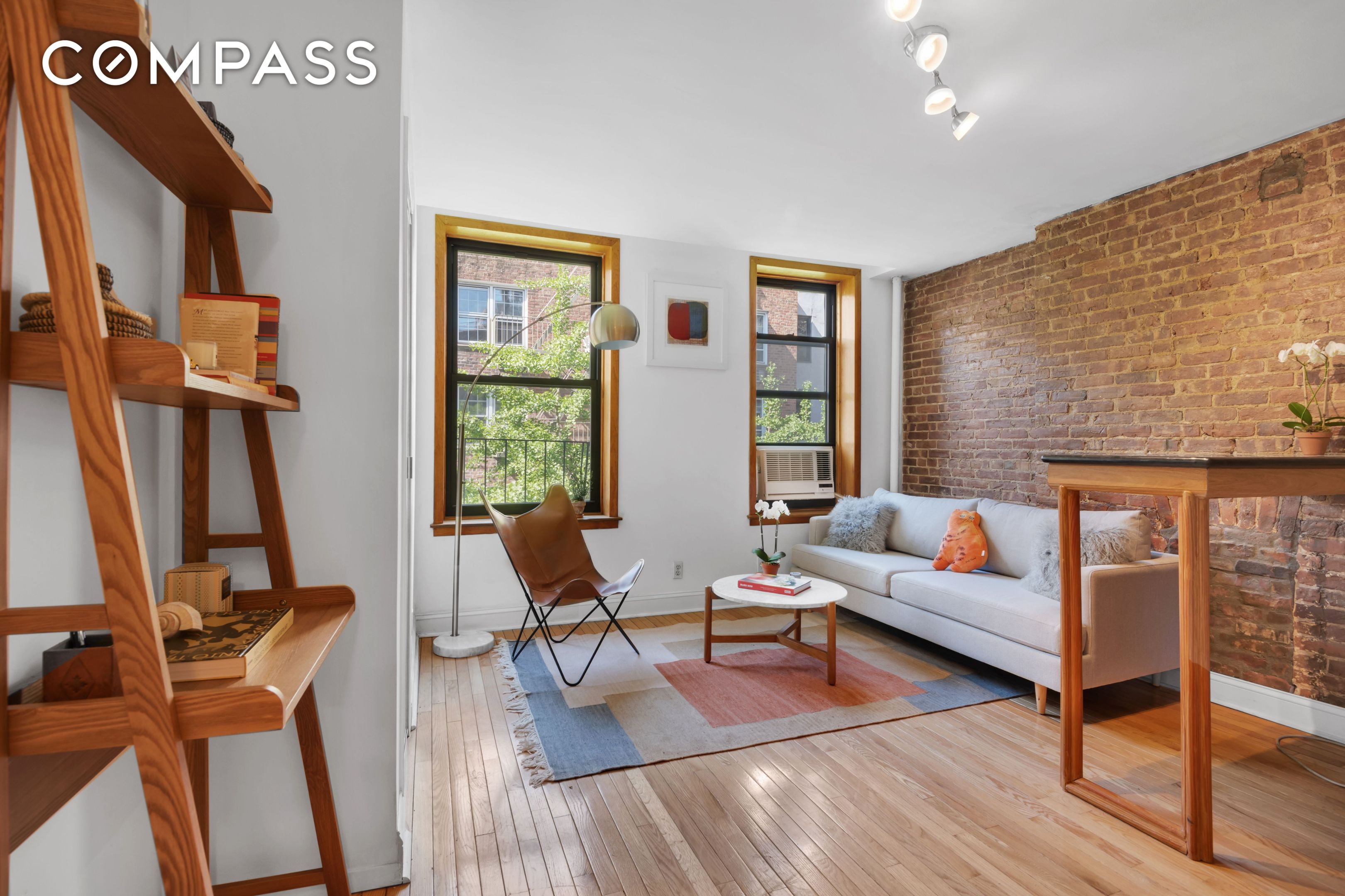 #4 photo, 220 E 82nd Street, マンハッタン Upper East Side , NY 10028