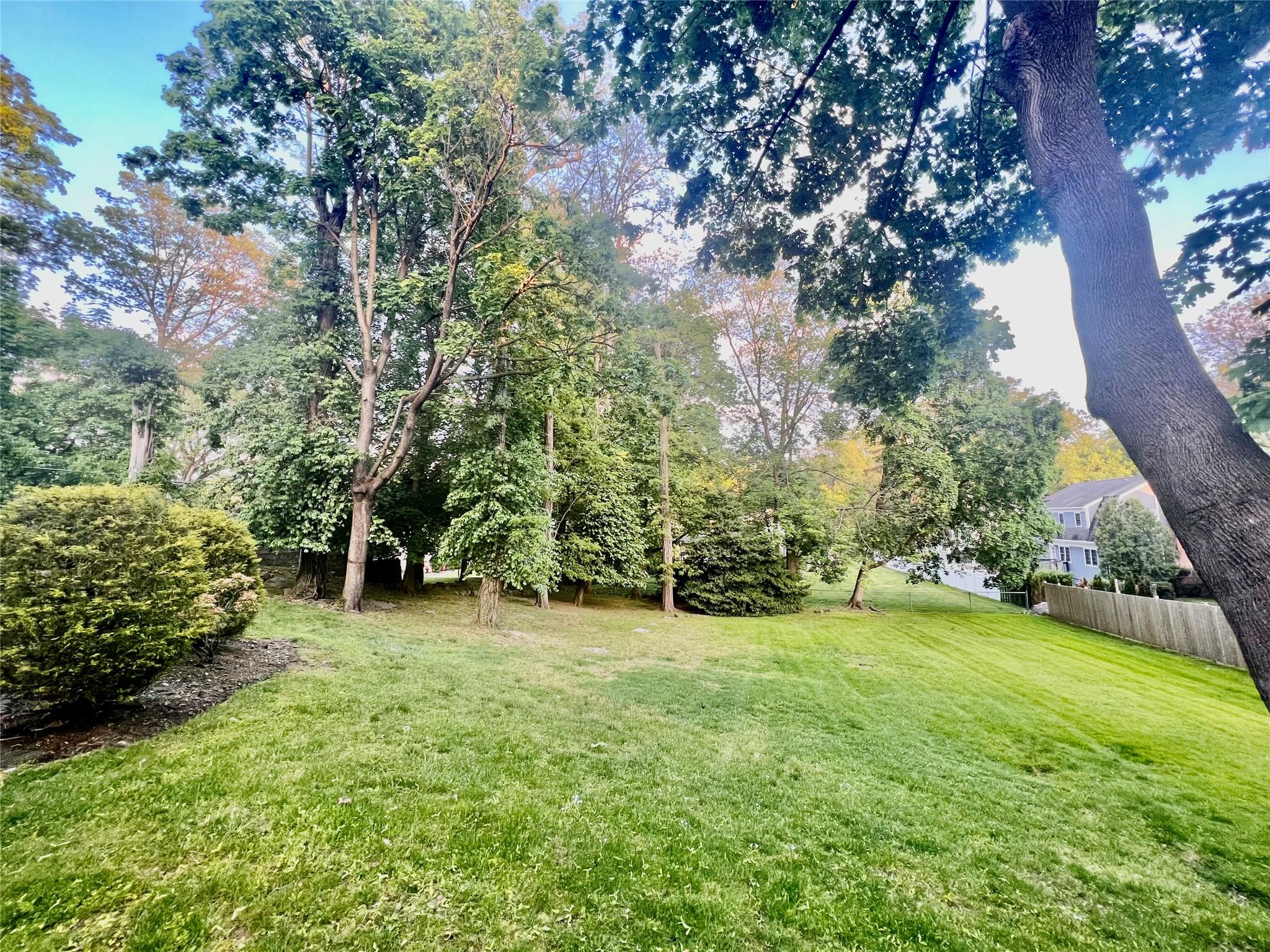 #5 photo, 135 Harrison ave, Harrison , NY 10528