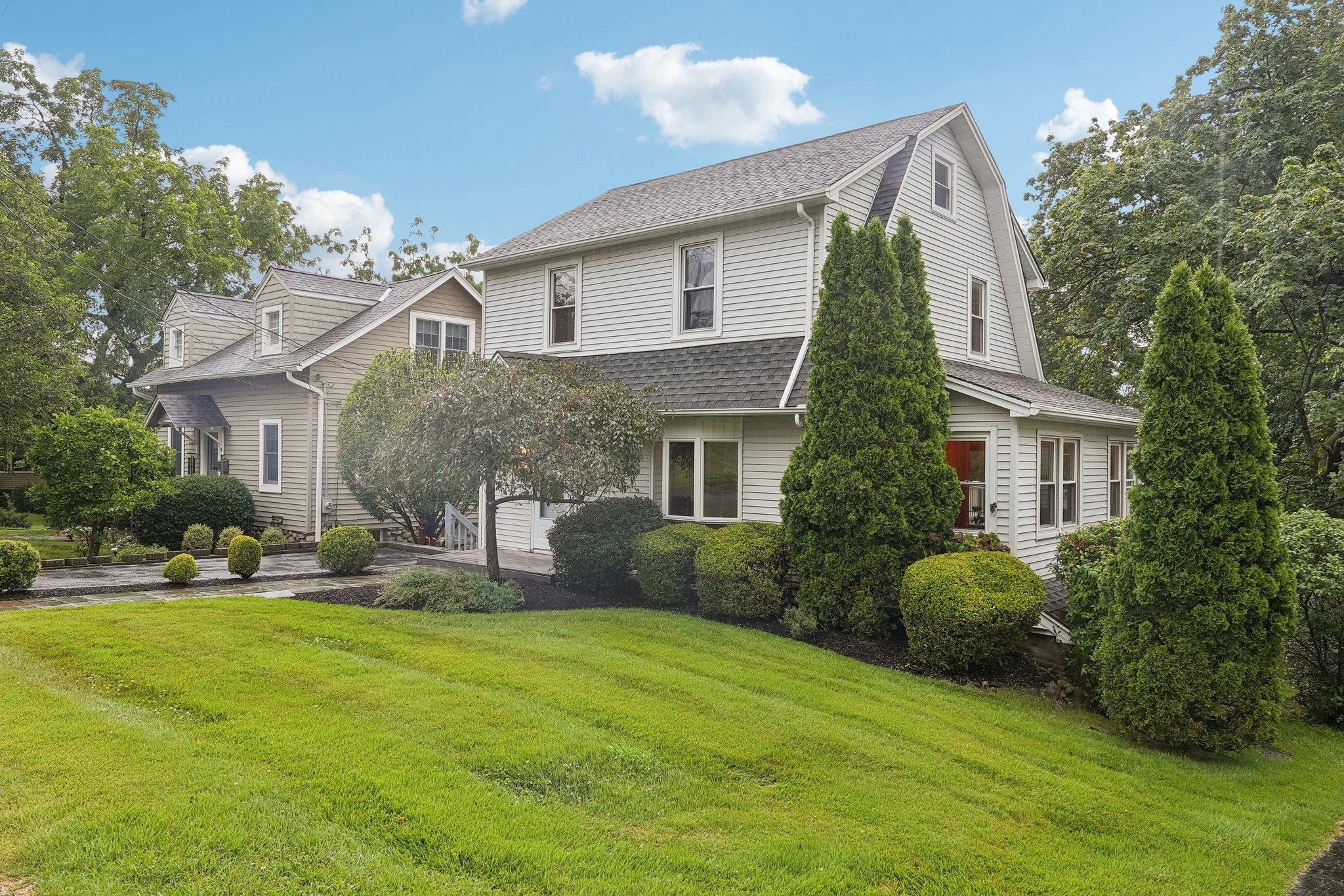 #1 photo, 10 Mountain View Avenue, Pearl River , NY 10965