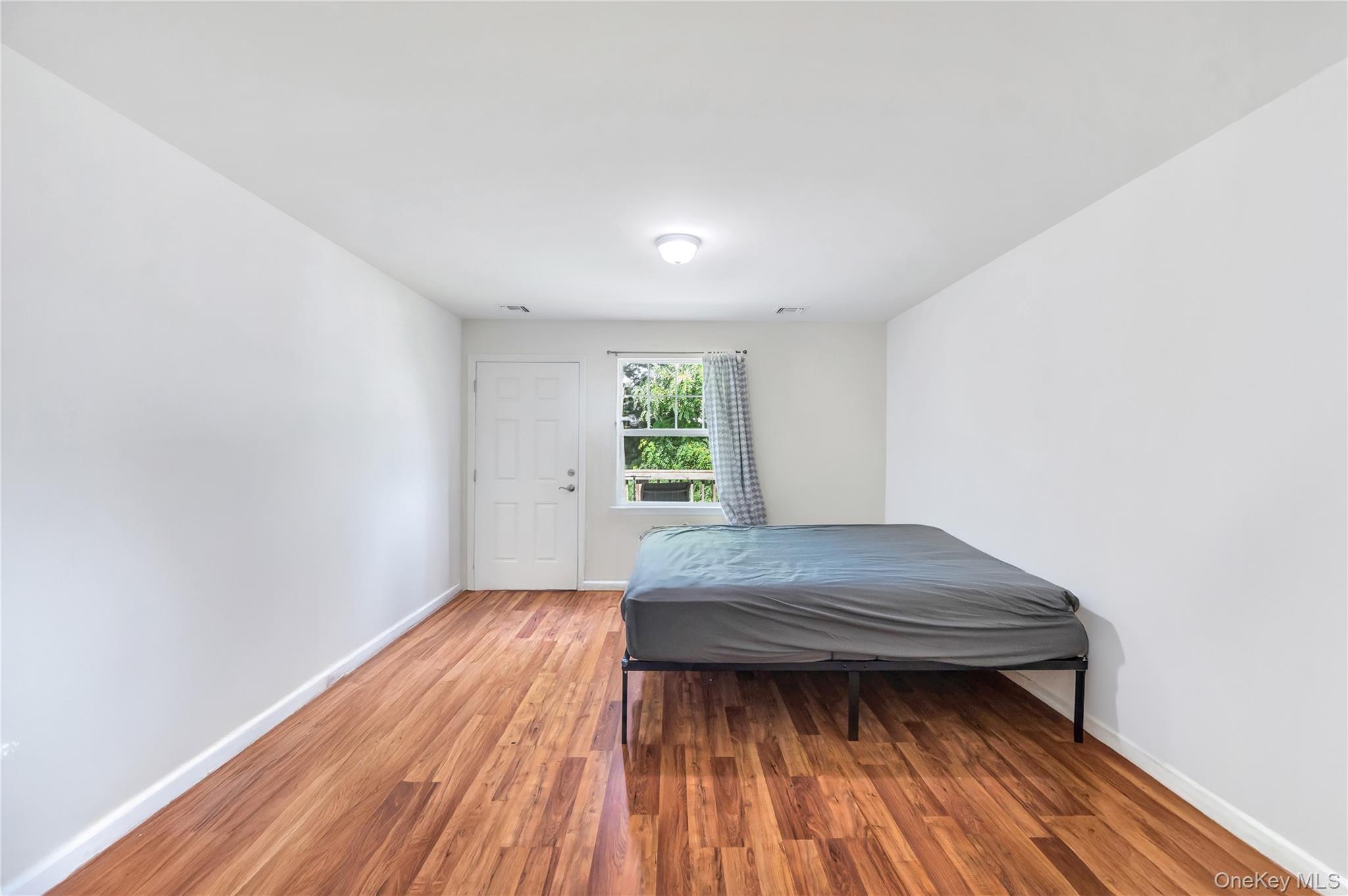 #10 photo, 132 Weatherby Lane, サフォーク郡 Central Islip , NY 11722