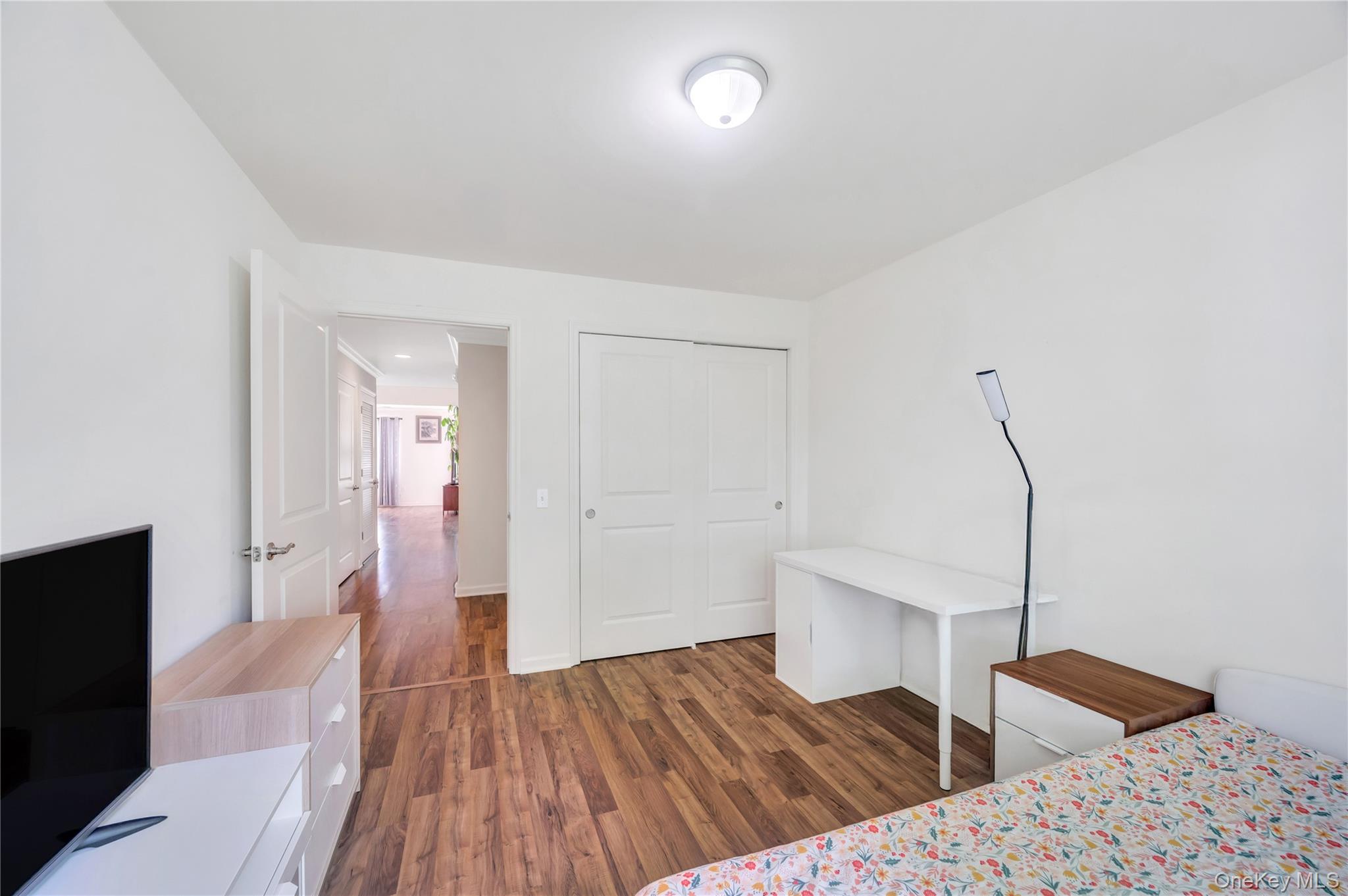 #17 photo, 132 Weatherby Lane, サフォーク郡 Central Islip , NY 11722