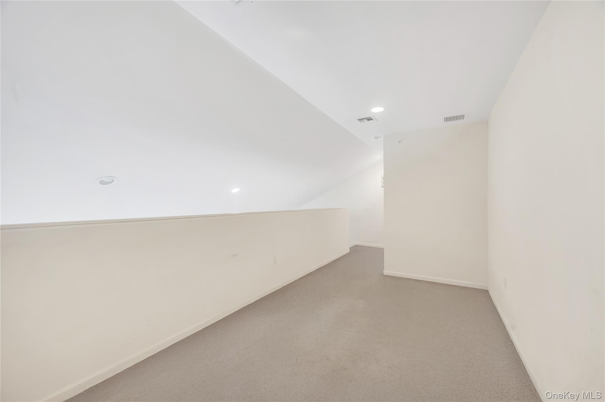 #9 photo, 132 Weatherby Lane, サフォーク郡 Central Islip , NY 11722