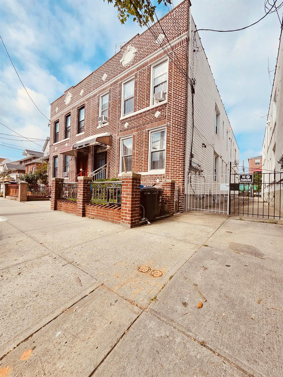 #1 photo, 1714 W 12th Street, 布鲁克林 Brooklyn , NY 11223