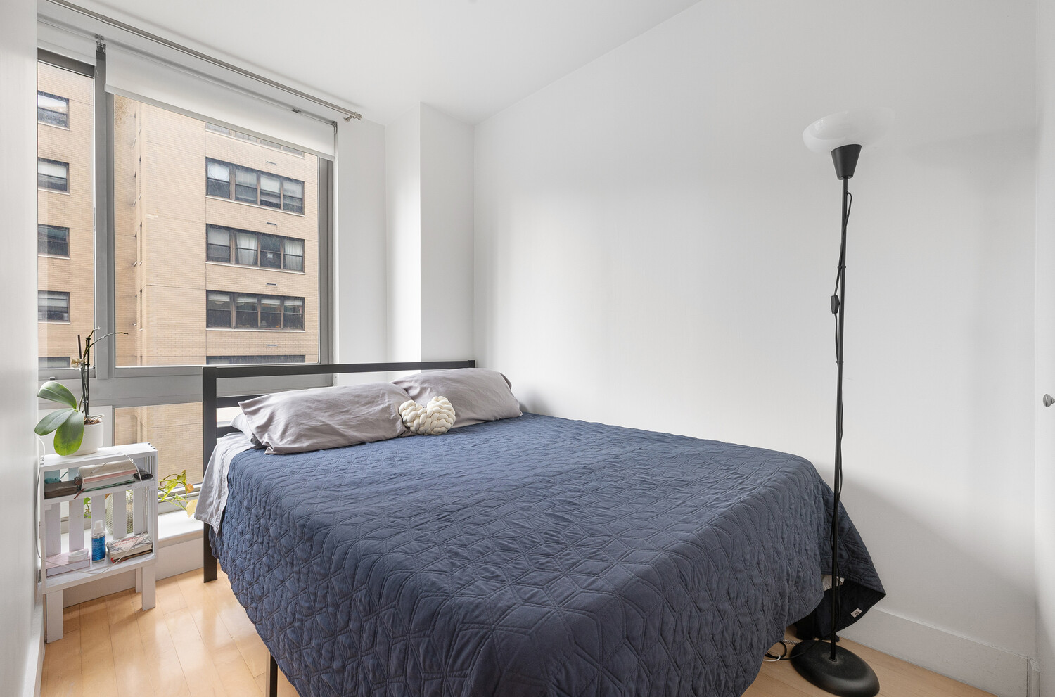 #8 photo, 242 E 25TH Street, マンハッタン Kips Bay , NY 10010