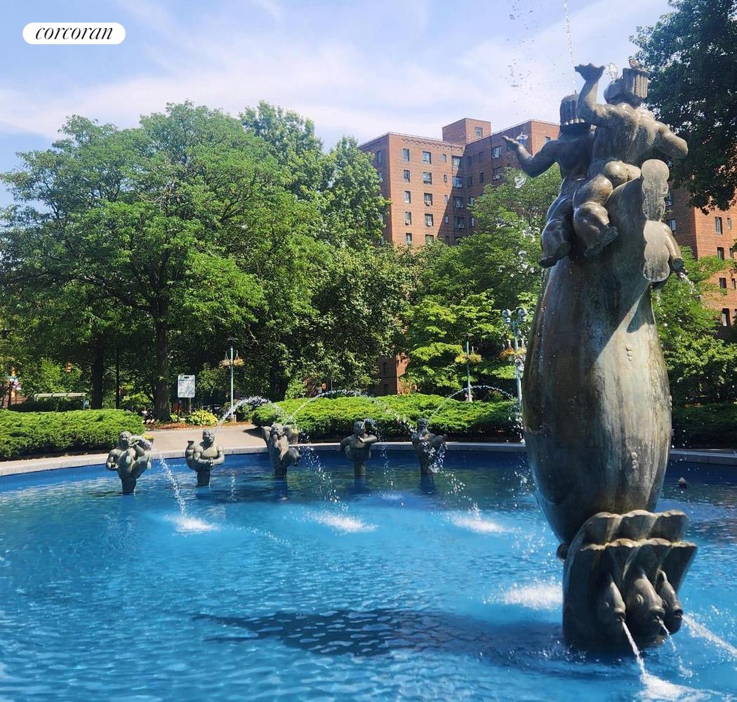 #16 photo, 1949 MCGRAW Avenue, Parkchester , NY 10462