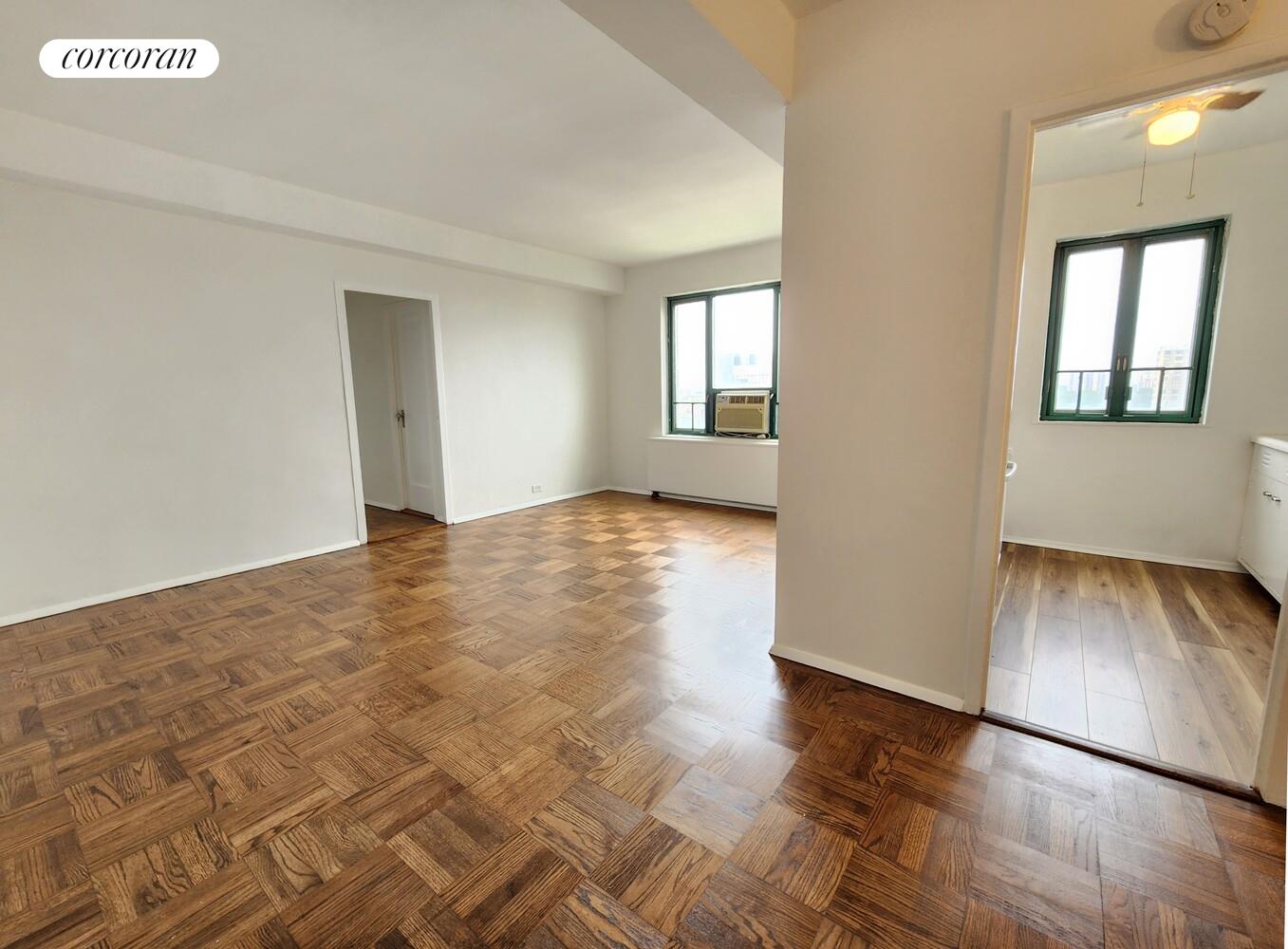 #4 photo, 1949 MCGRAW Avenue, Parkchester , NY 10462