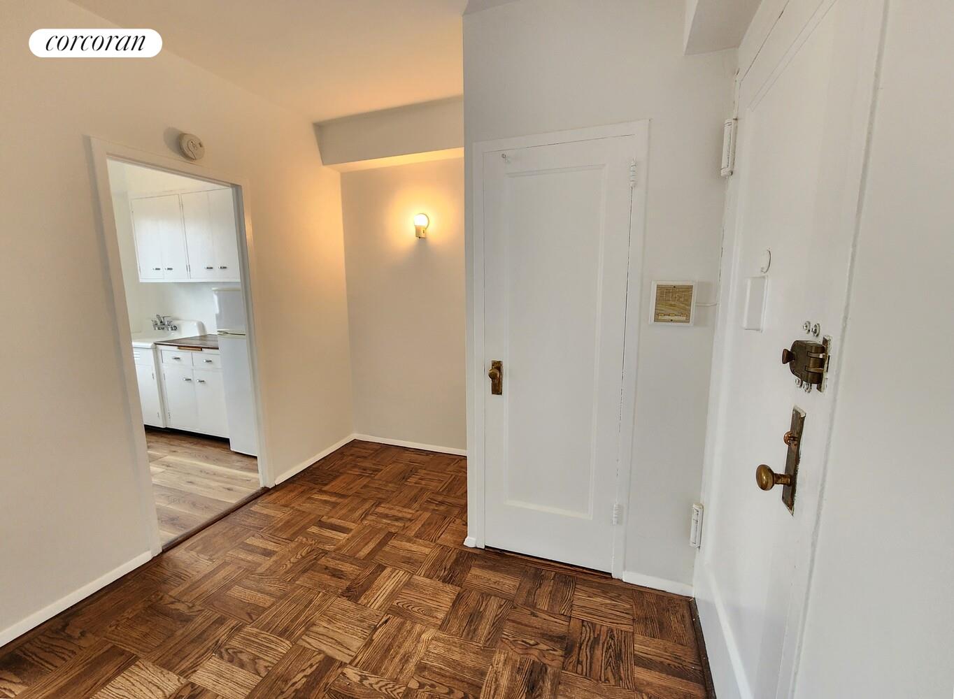 #6 photo, 1949 MCGRAW Avenue, Parkchester , NY 10462