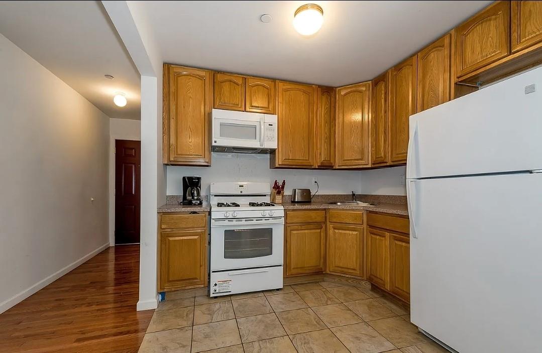 #10 photo, 2527 Matthews Avenue, ブロンクス区 Bronx , NY 10467