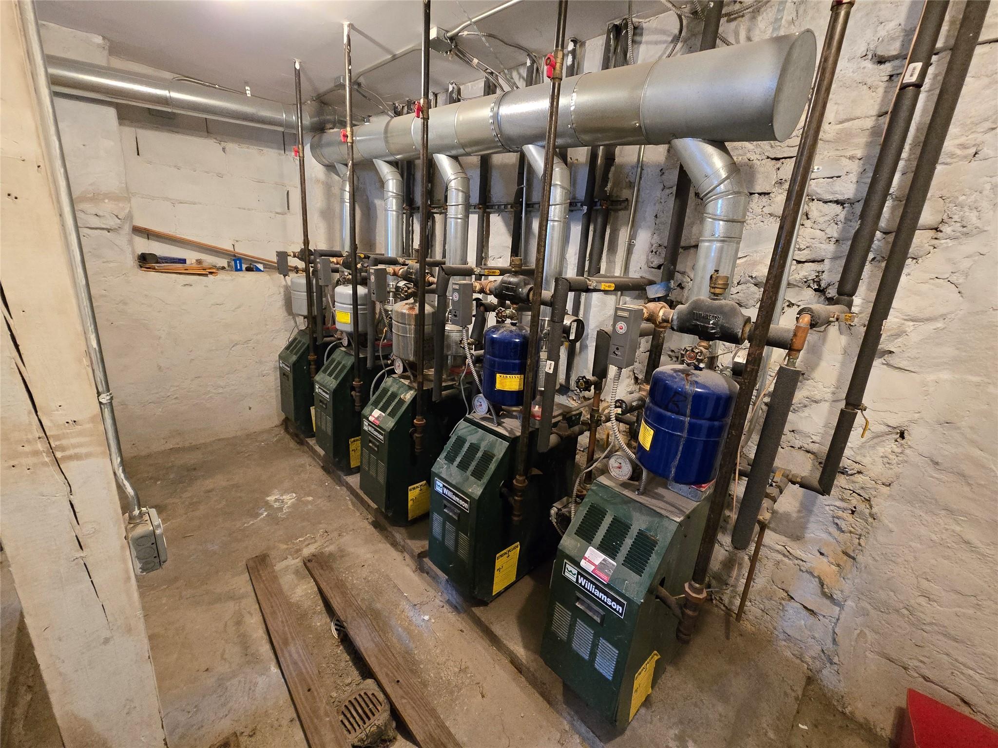 #3 photo, 2527 Matthews Avenue, ブロンクス区 Bronx , NY 10467