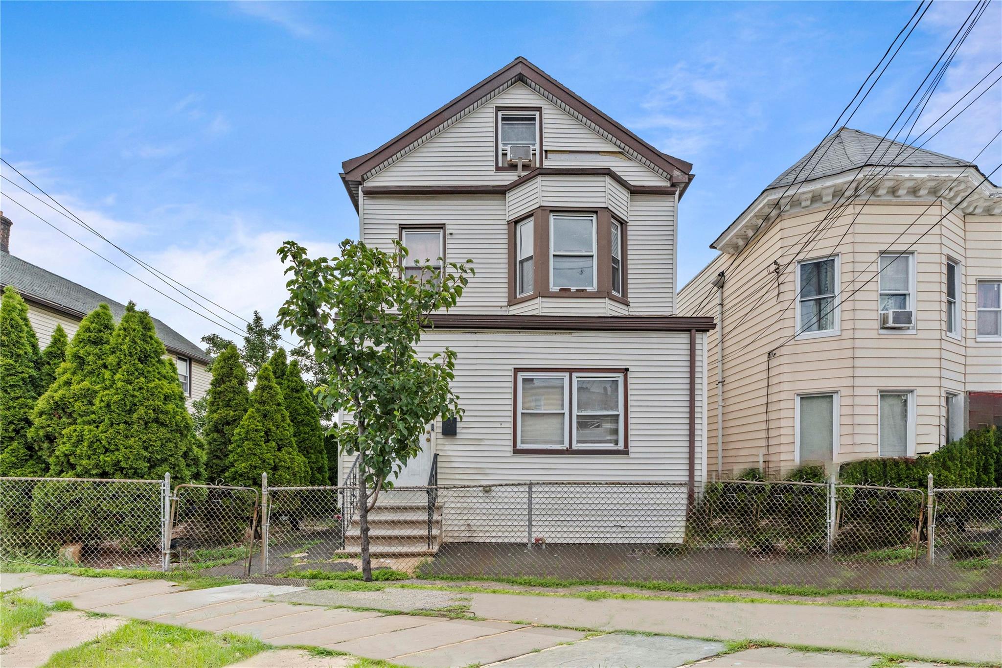 #1 photo, 122 S High Street, Mount Vernon , NY 10550