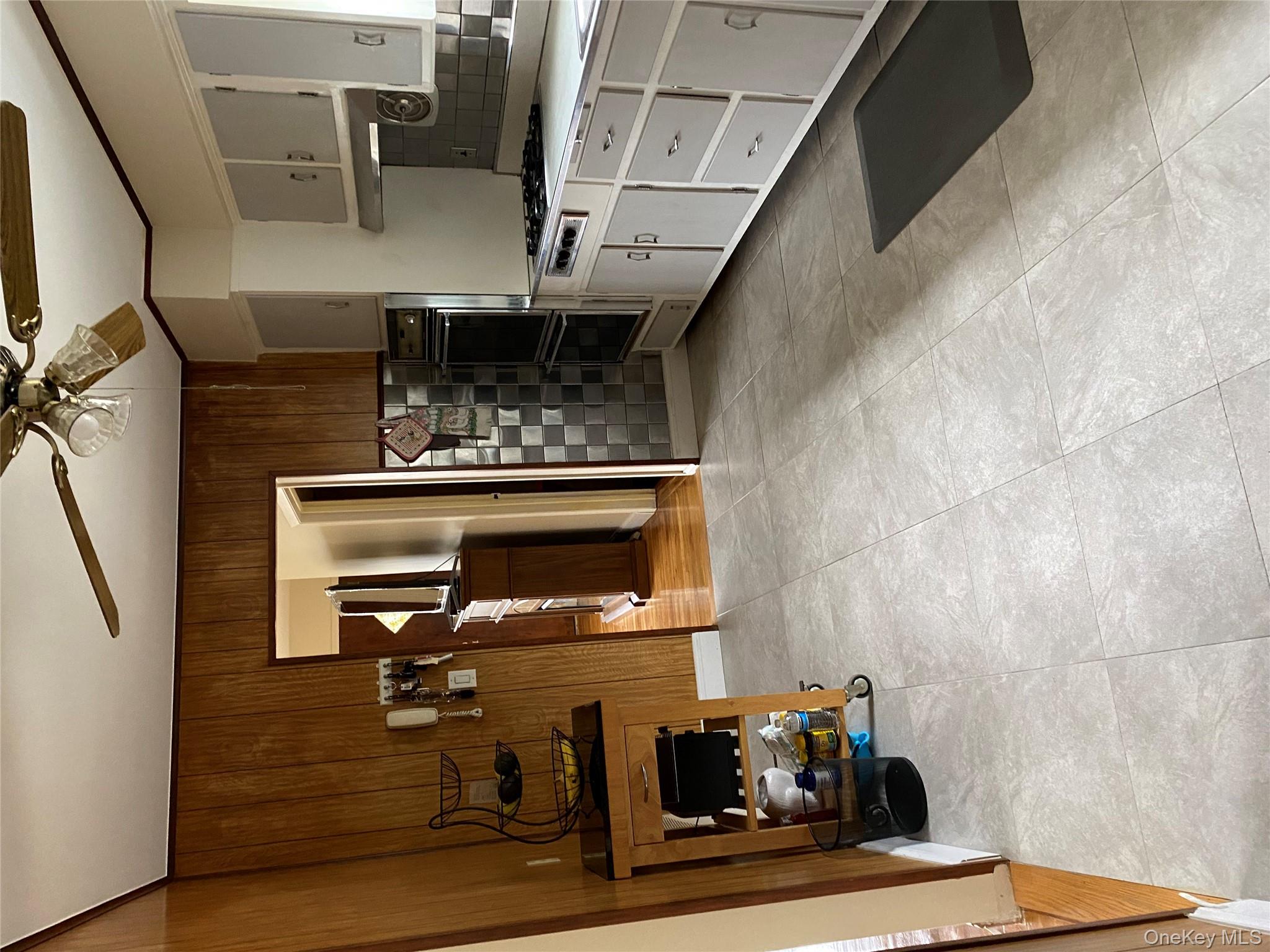 #5 photo, 81-46 266 Street, クイーンズ区 Glen Oaks , NY 11004