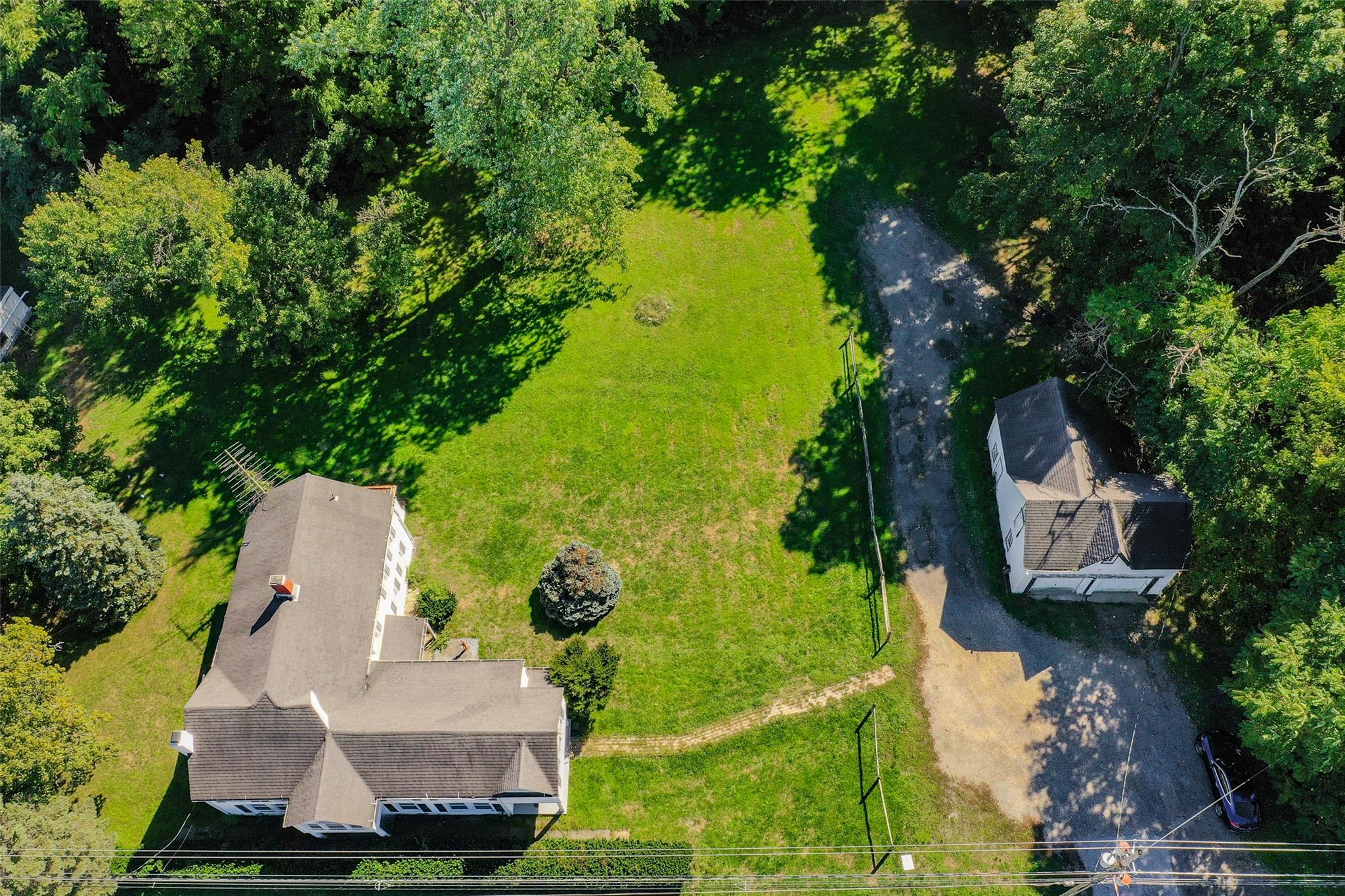 #4 photo, 788 788 Dutchess Tpke, Poughkeepsie , NY 12603