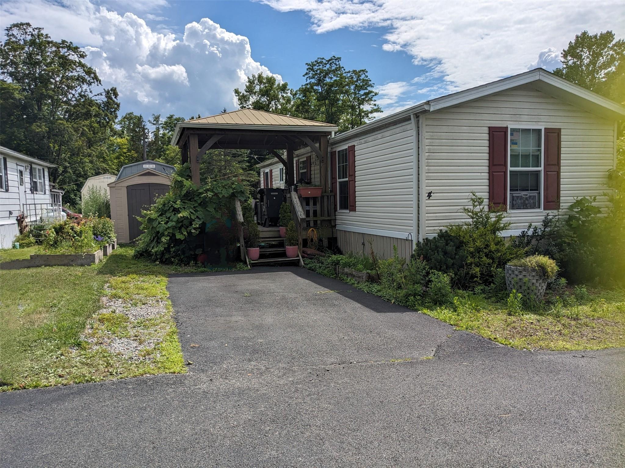 #1 photo, 4 Treeline Circle, Cold Spring , NY 10516