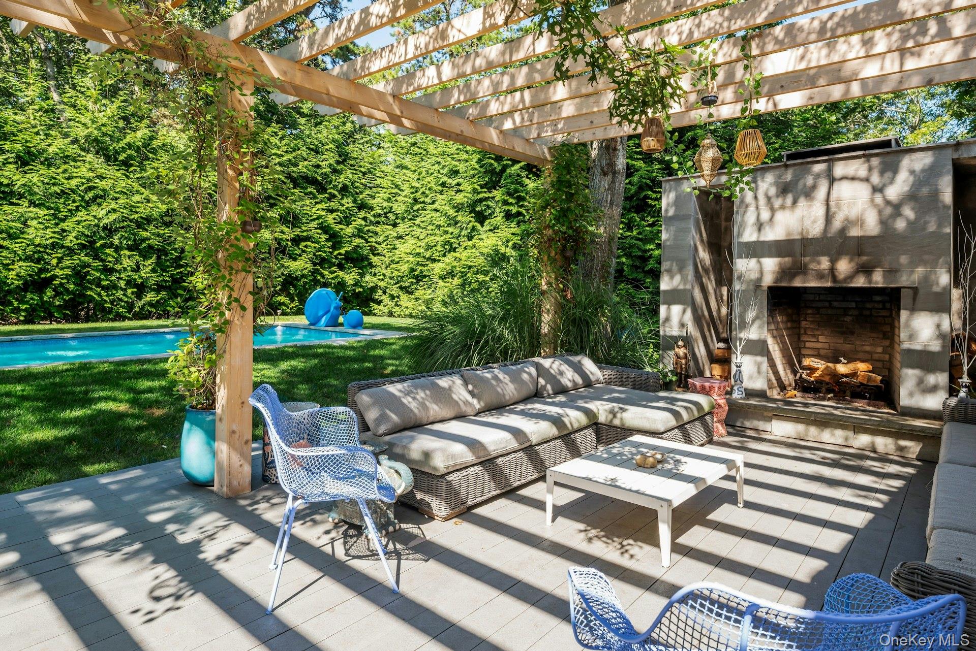 #18 photo, 87 Washington Heights Avenue, Hampton Bays , NY 11946