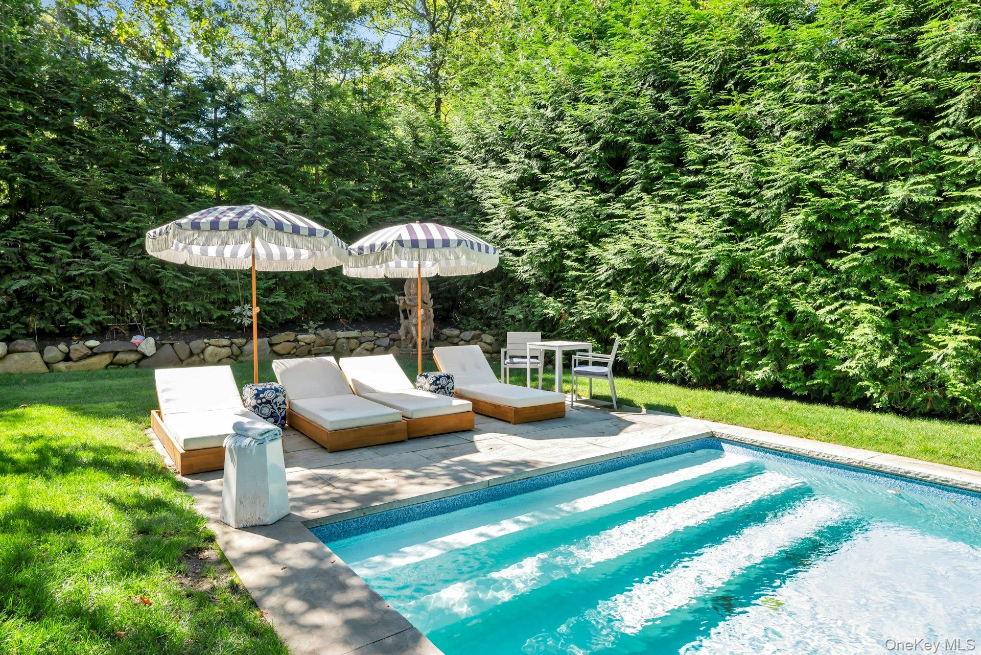 #20 photo, 87 Washington Heights Avenue, Hampton Bays , NY 11946