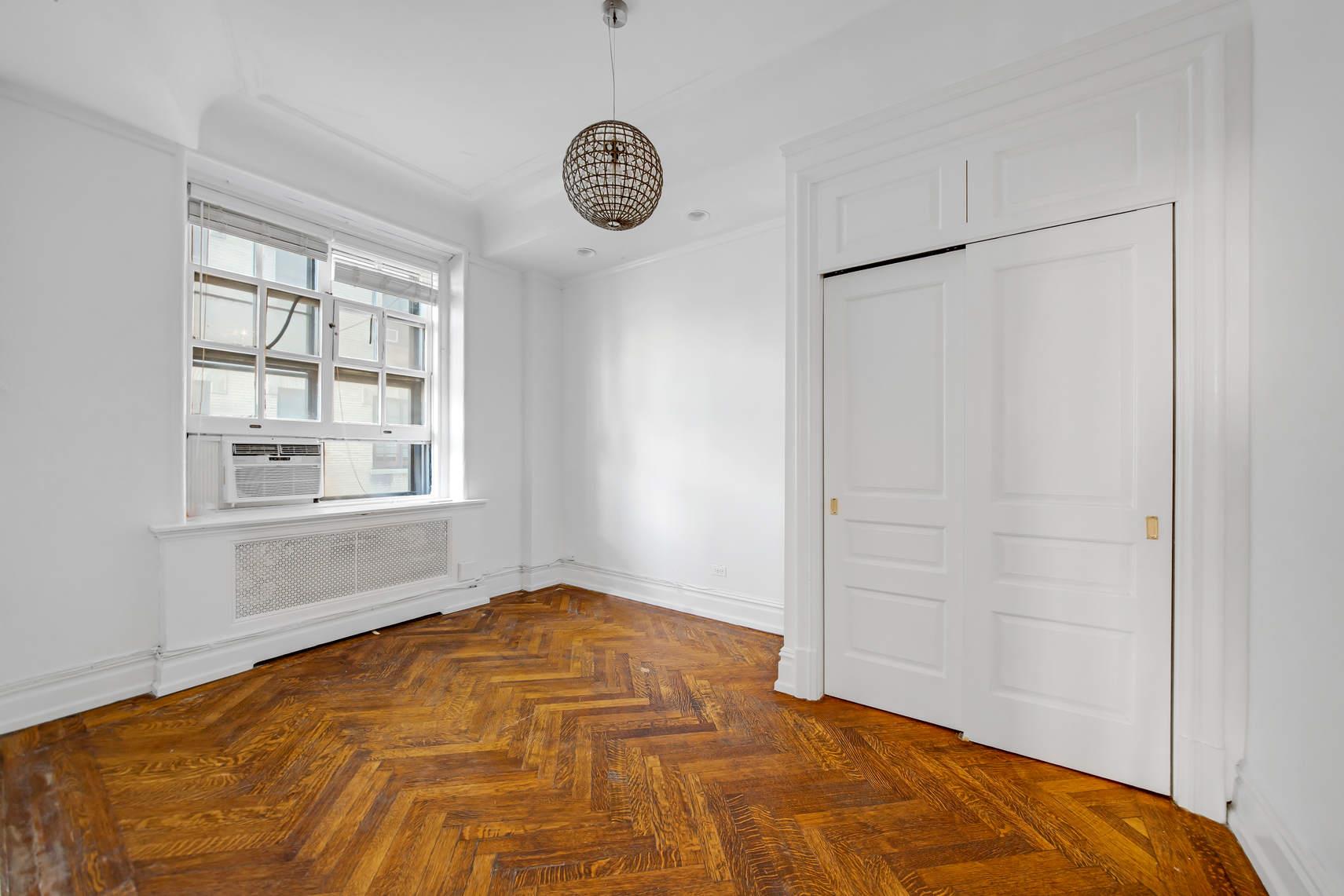 #6 photo, 2109 BROADWAY, マンハッタン Upper West Side , NY 10023