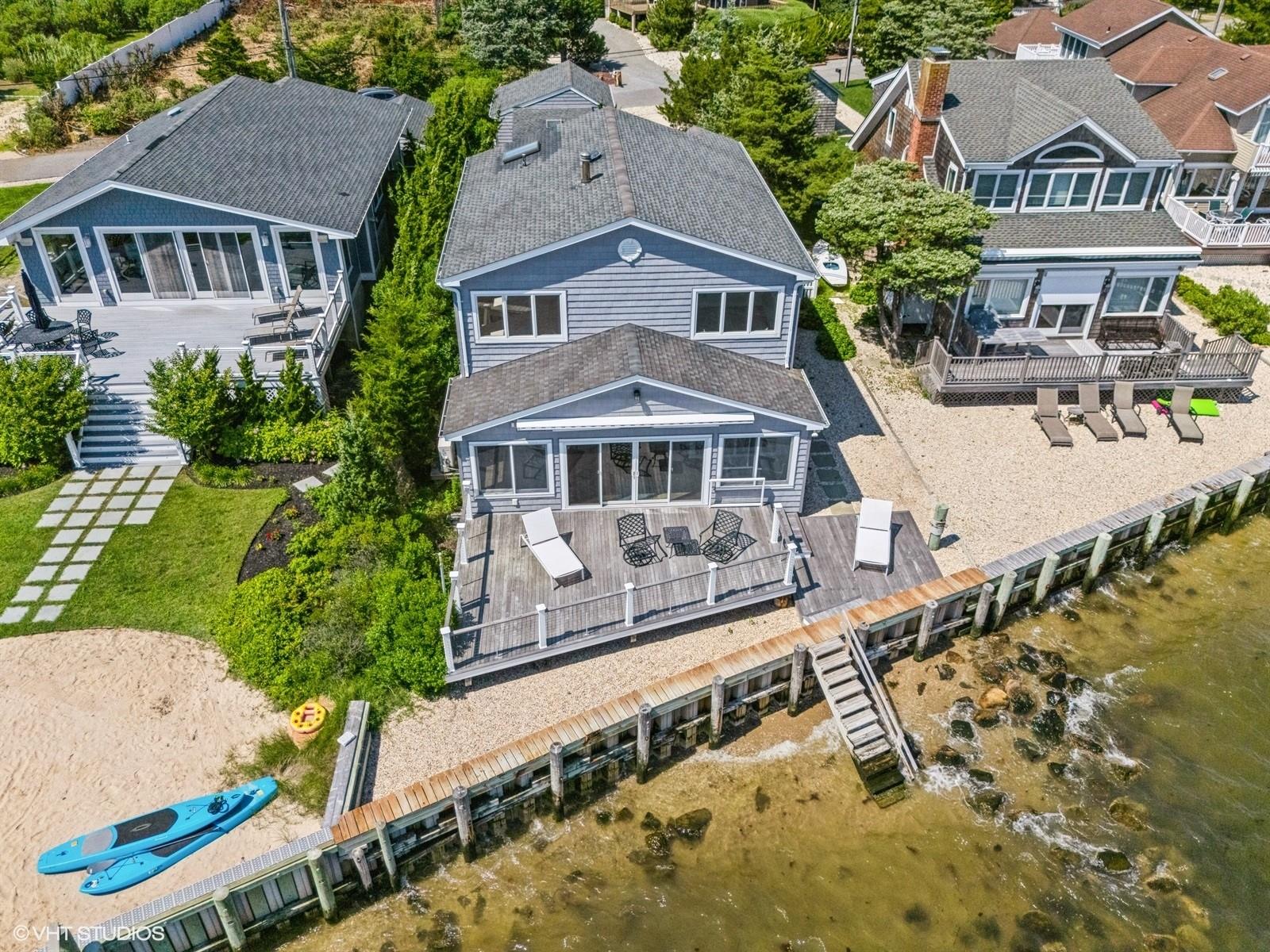 #1 photo, 4235 Camp Mineola Road, 東長島 Mattituck , NY 11952