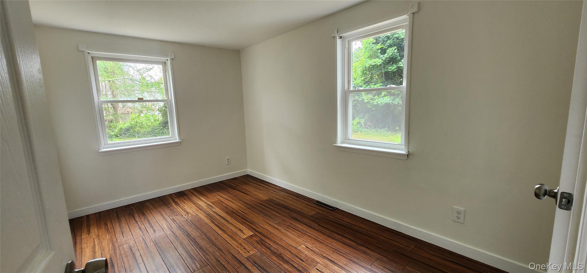 #13 photo, 344 Elm Road, Mastic Beach , NY 11951