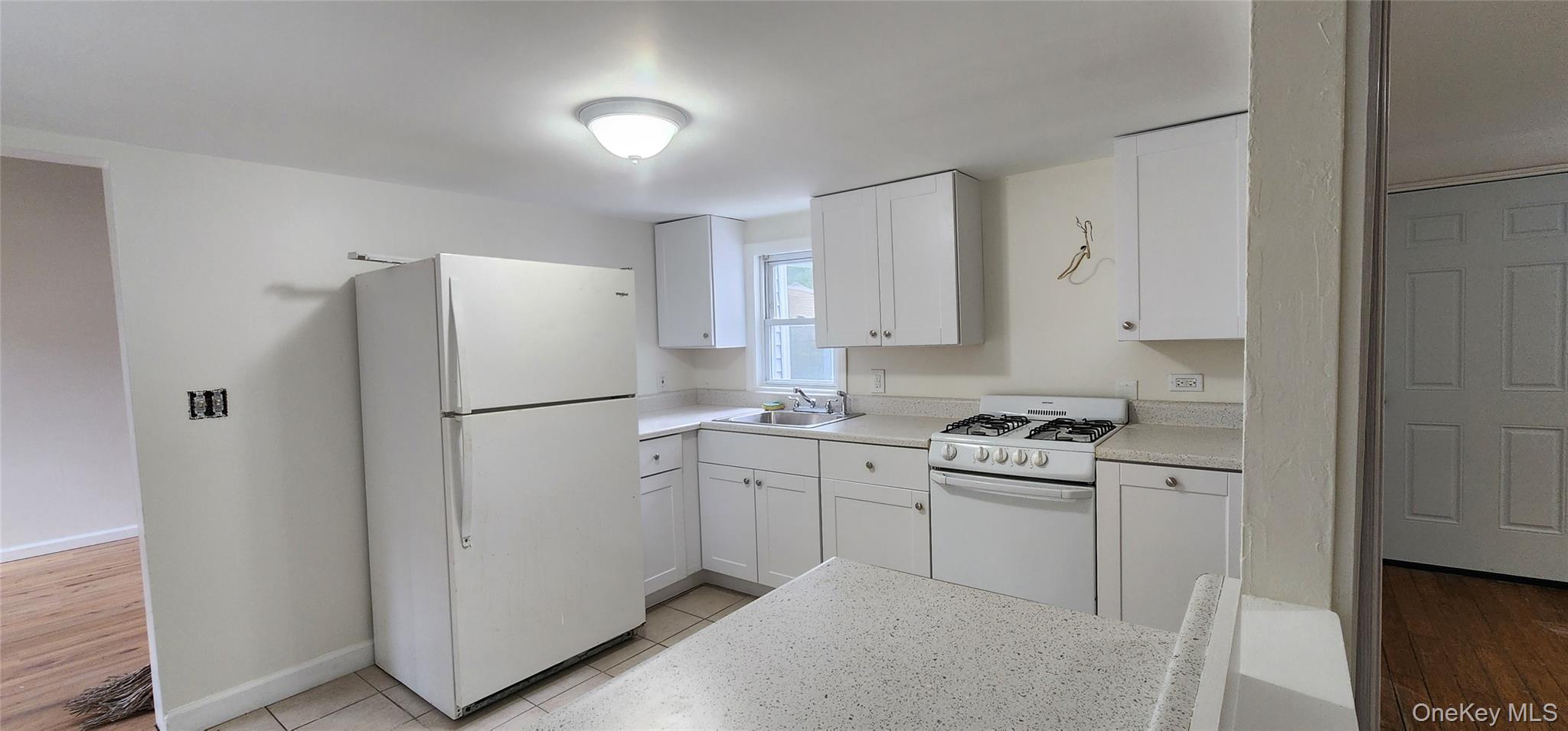 #3 photo, 344 Elm Road, Mastic Beach , NY 11951