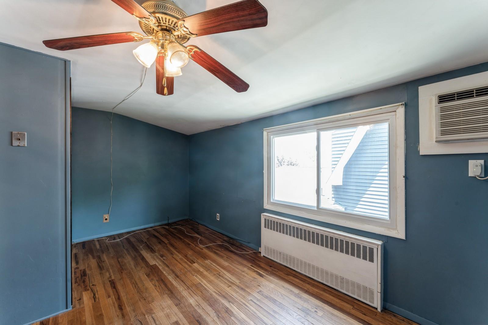 #12 photo, 405 Hamilton Avenue, ナッソー郡 Hewlett , NY 11557