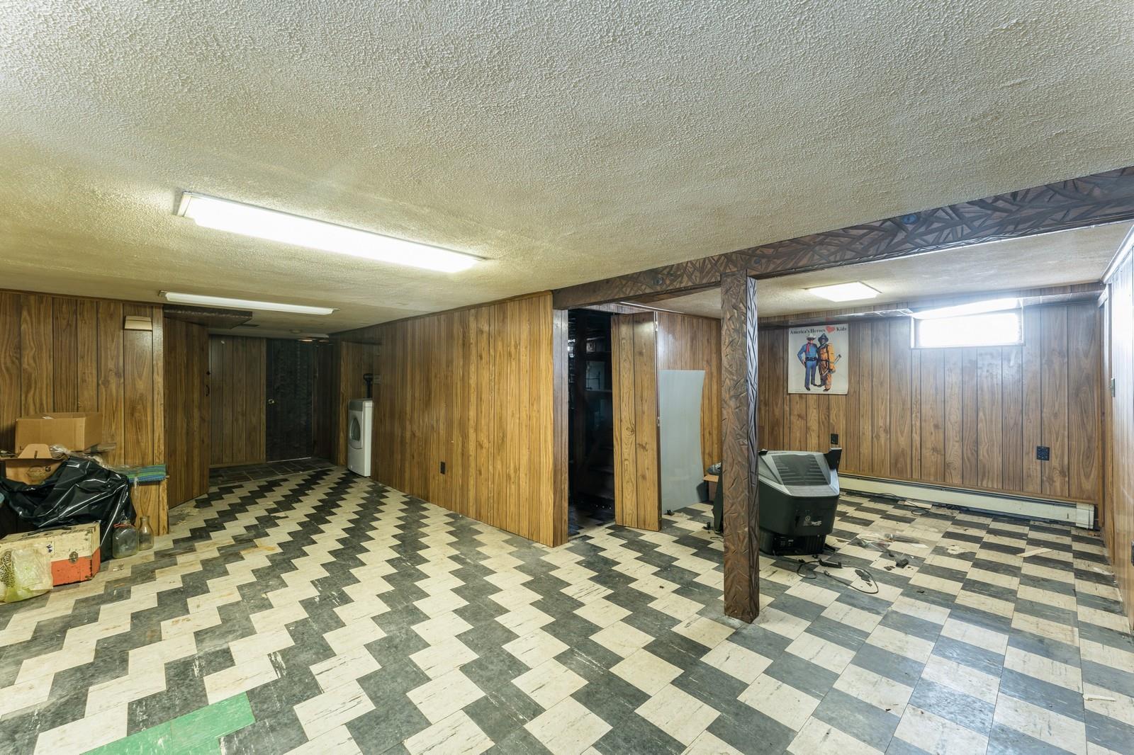 #14 photo, 405 Hamilton Avenue, ナッソー郡 Hewlett , NY 11557