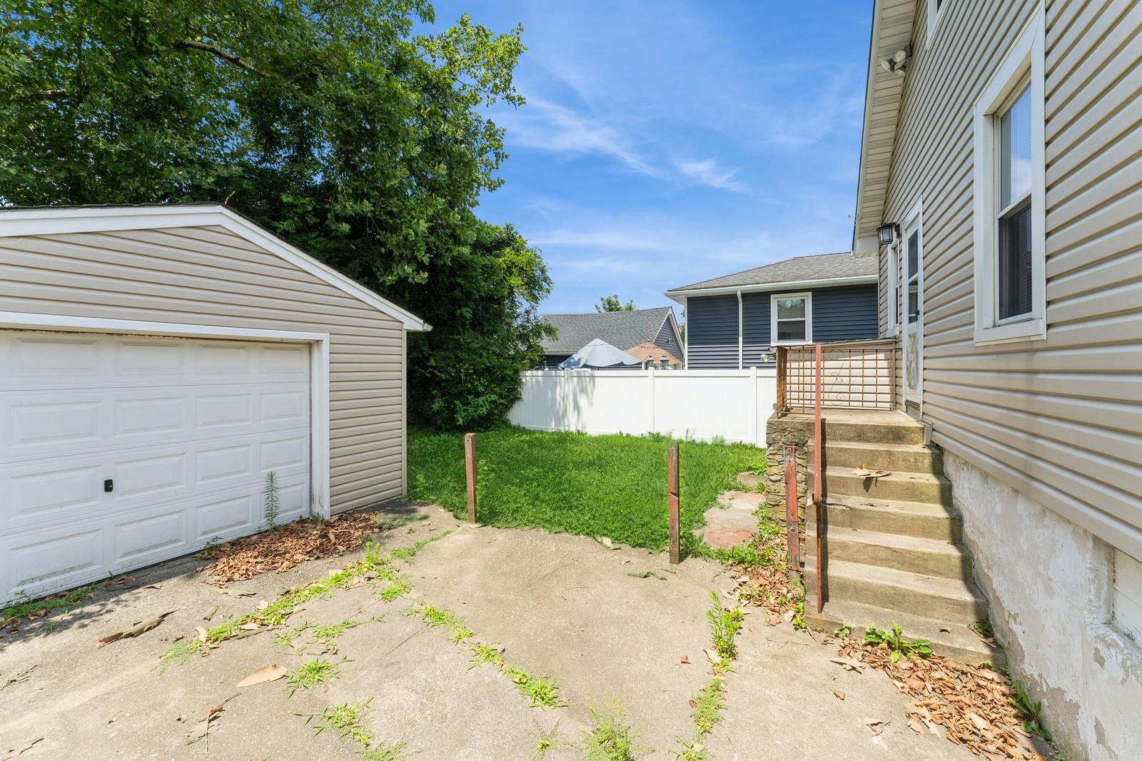 #16 photo, 405 Hamilton Avenue, ナッソー郡 Hewlett , NY 11557