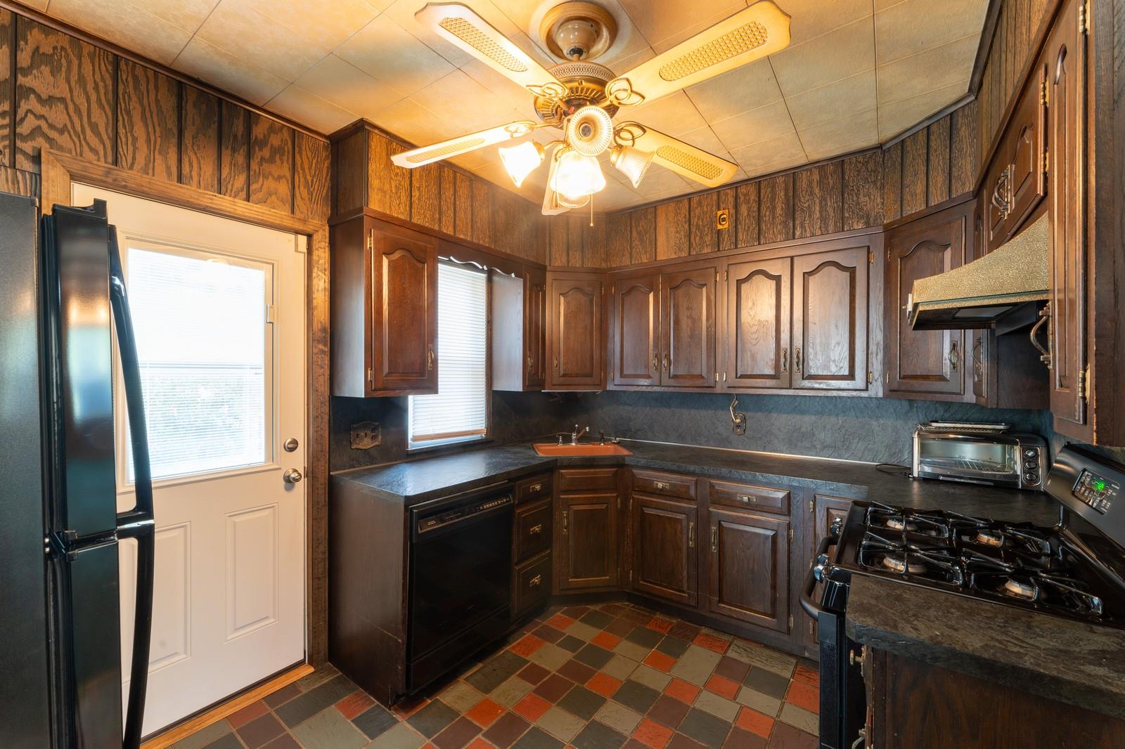 #8 photo, 405 Hamilton Avenue, ナッソー郡 Hewlett , NY 11557