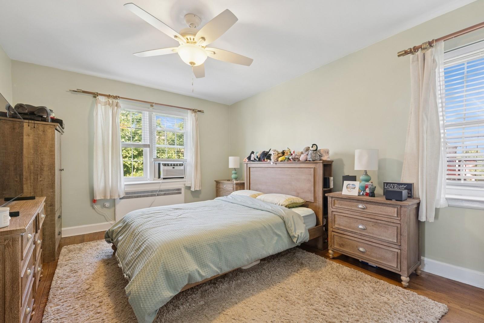 #11 photo, 102 S Village Avenue, ناسو Rockville Centre , NY 11570