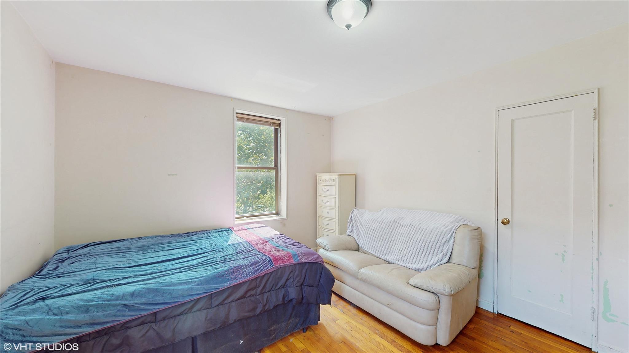 #7 photo, 2190 Brigham Street, ブルックリン区 Brooklyn , NY 11229