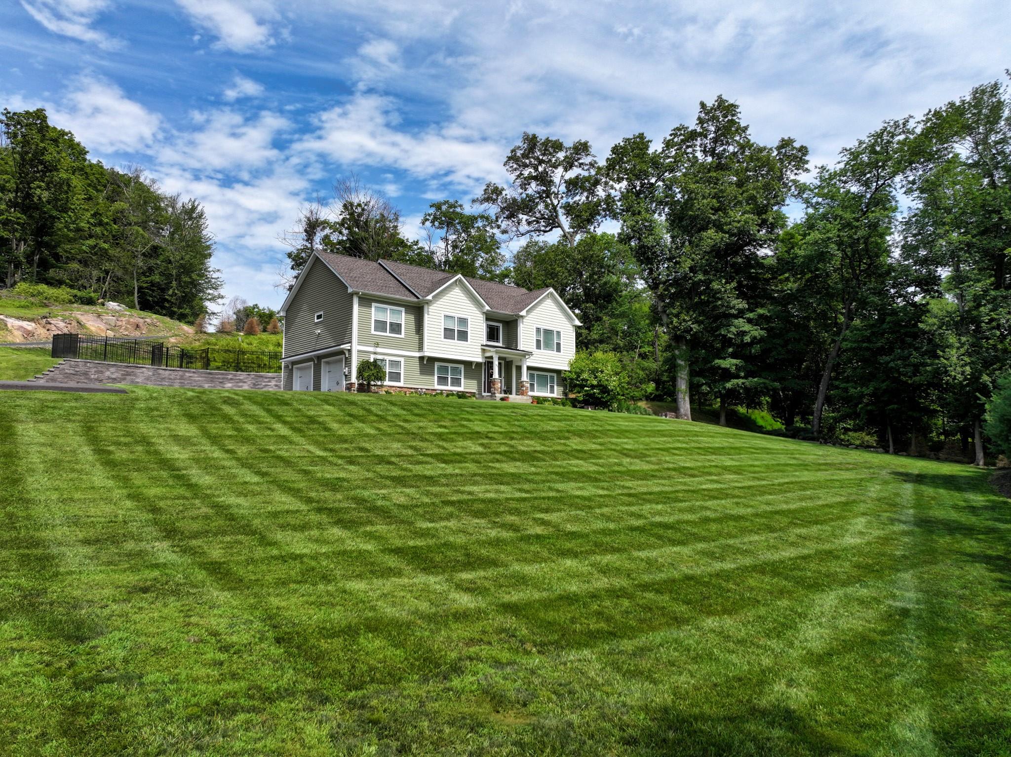 #1 photo, 195 Pleasant Hill Road, 紐約州 New Windsor , NY 12553