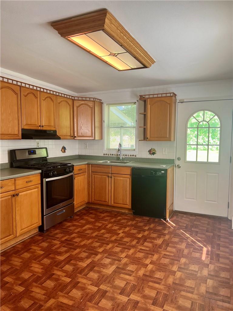 #6 photo, 8 Park Avenue, Hillburn , NY 10931