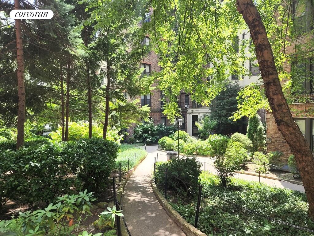 #13 photo, 754 BRADY Avenue, ブロンクス区 Bronxdale , NY 10462