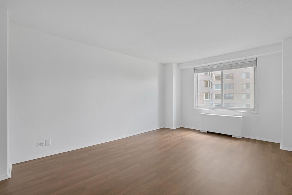 #17 photo, 3333 Henry Hudson Parkway, ブロンクス区 Bronx , NY 10463