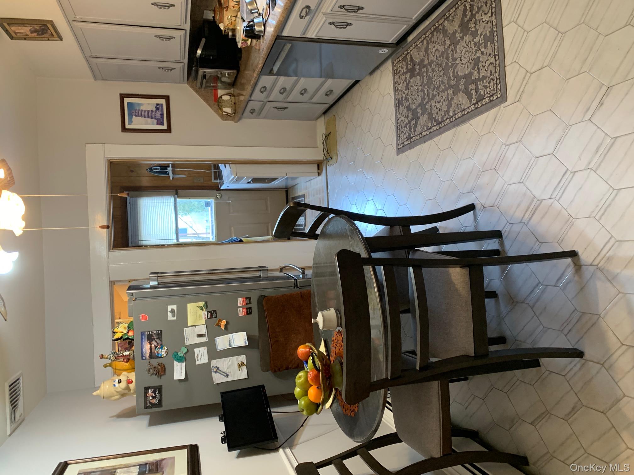 #5 photo, 71 Fremont Street, Harrison , NY 10528