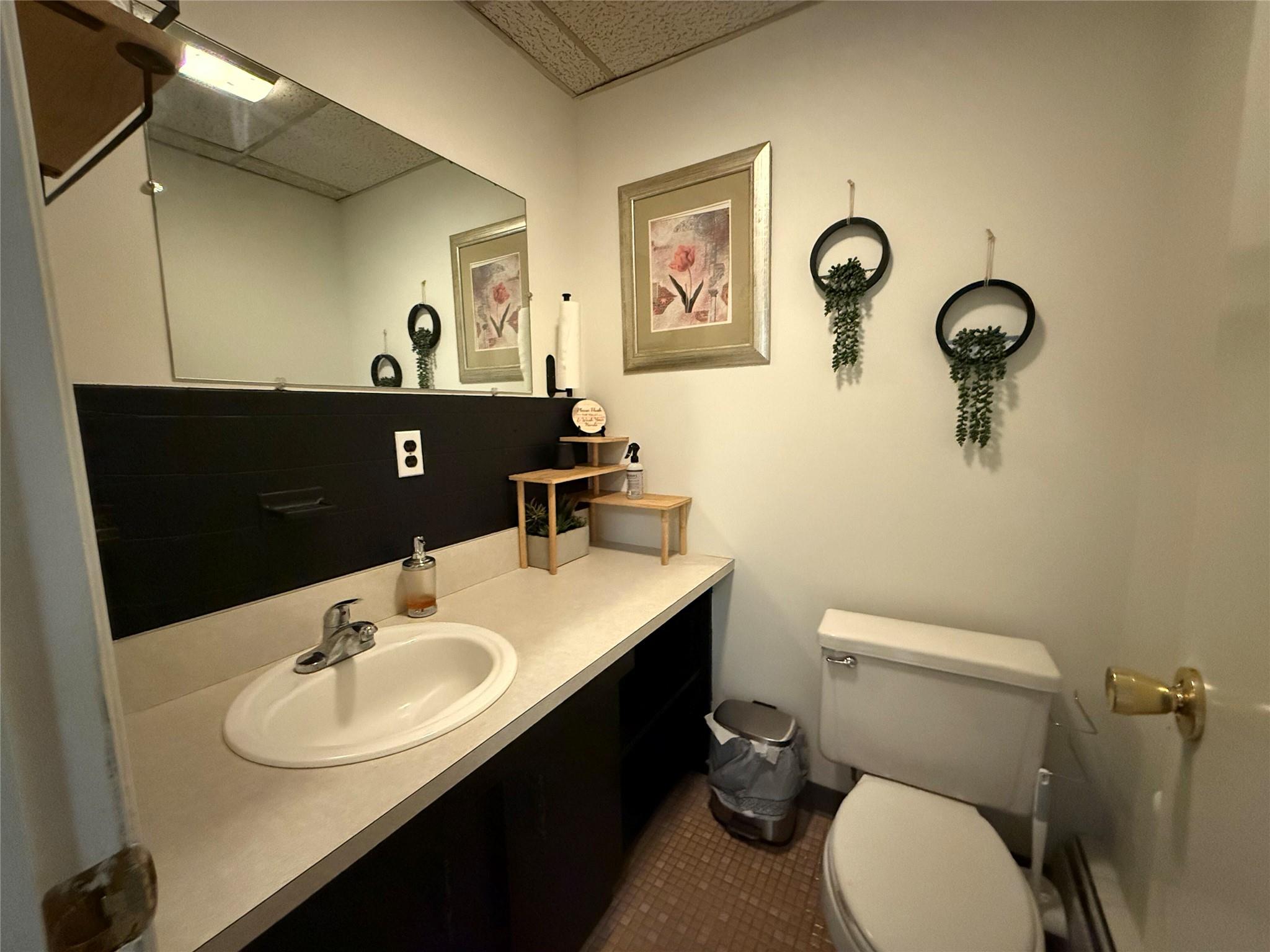 #17 photo, 409 Fort Salonga Road, サフォーク郡 Northport , NY 11768