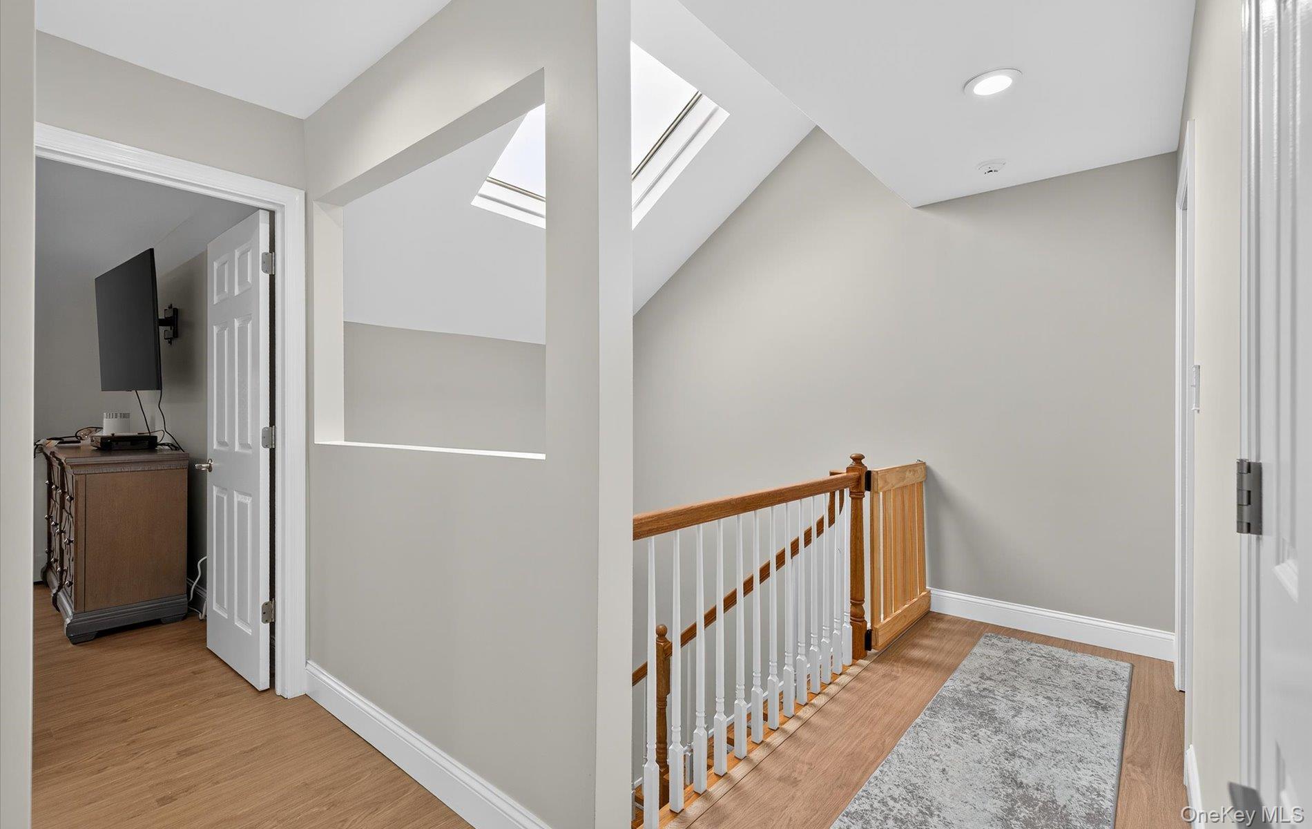 #11 photo, 321 Lagoon Drive, サフォーク郡 Copiague , NY 11726