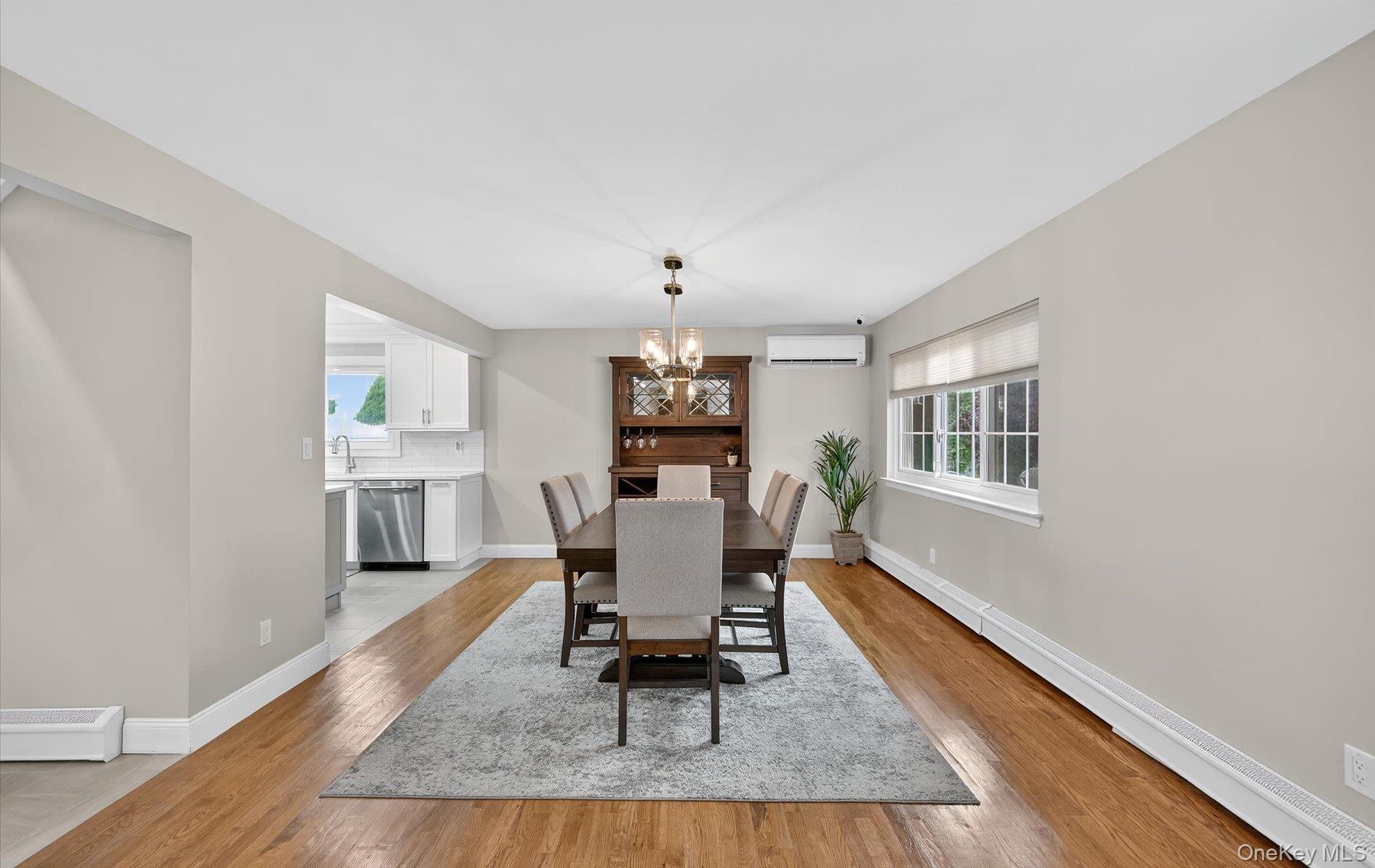 #8 photo, 321 Lagoon Drive, サフォーク郡 Copiague , NY 11726