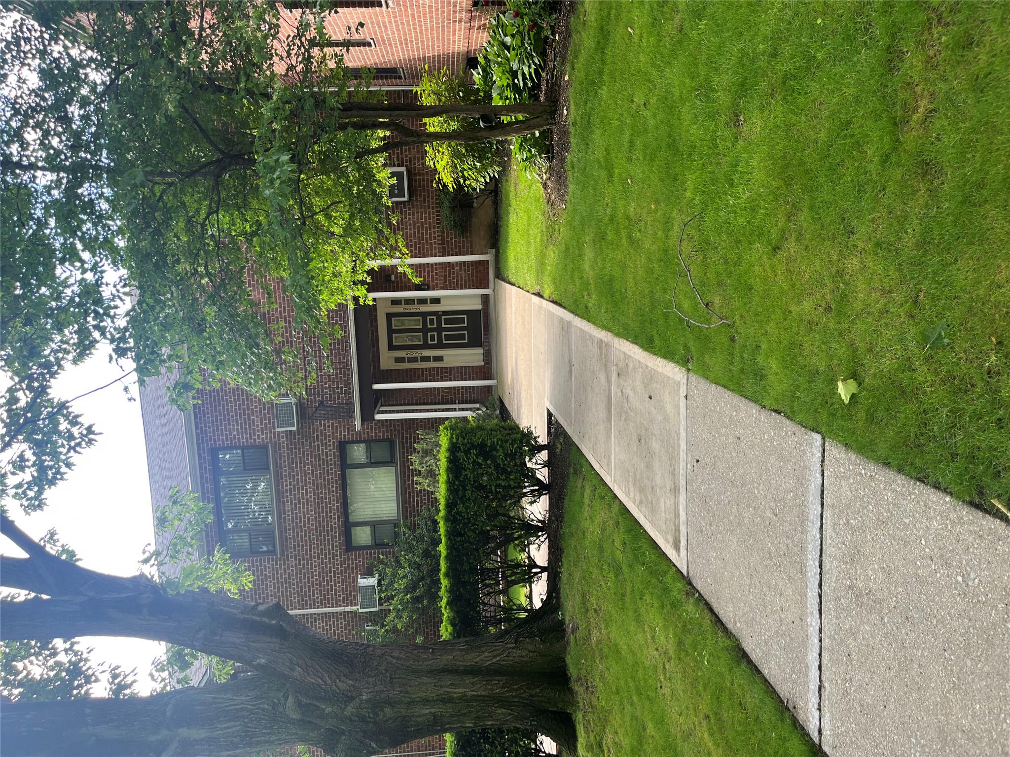 #1 photo, 90-32 153 Avenue, 皇后區 霍華德灘 Howard Beach , NY 11414