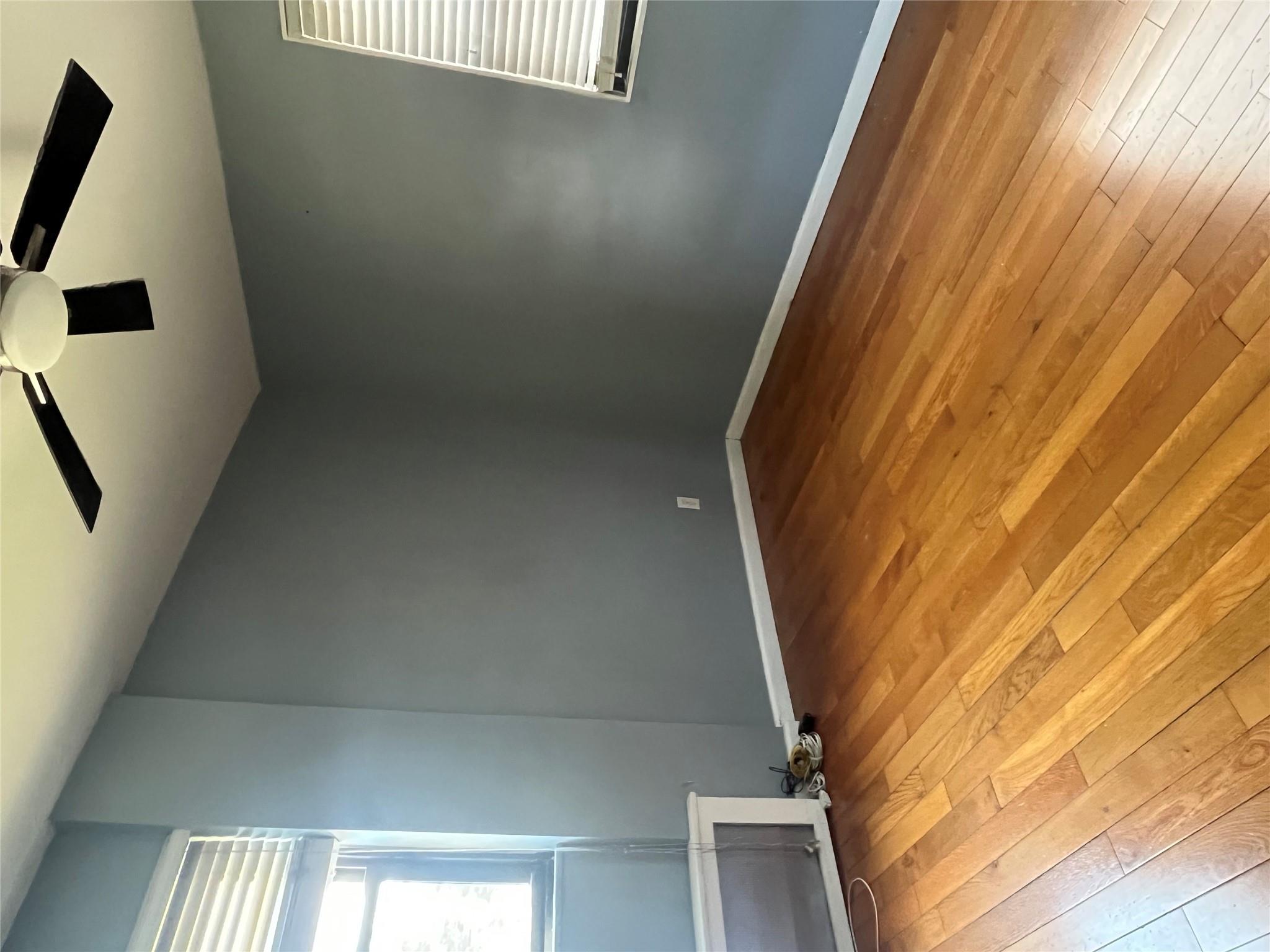 #9 photo, 90-32 153 Avenue, Howard Beach , NY 11414